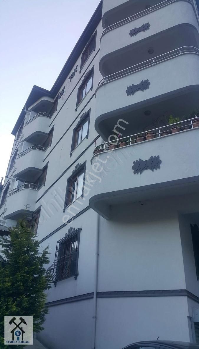 Aziziye Caddesi Merkeze Yakın Kiralık 2+1 Daire