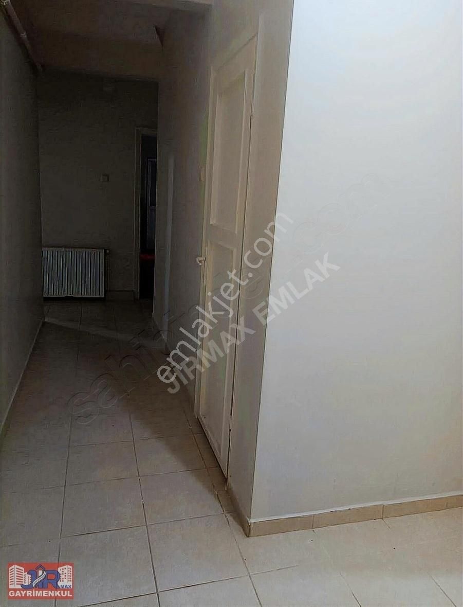 Jirmax'den Hasanpaşa Müzegazhane Yanı Kiralık 2+1 Daire
