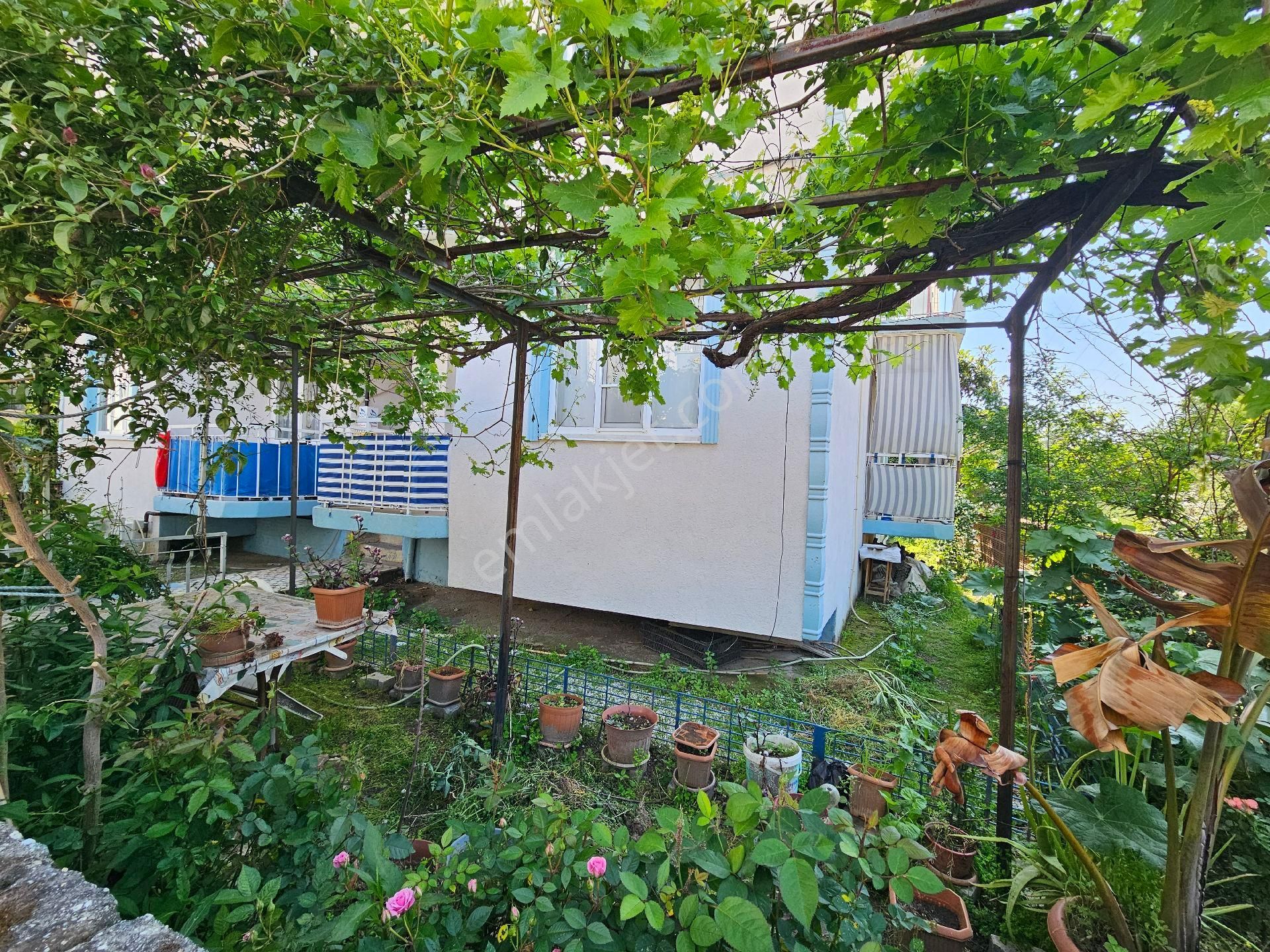 İsabeylide Kiralık Eşyalı 2+1 Daire