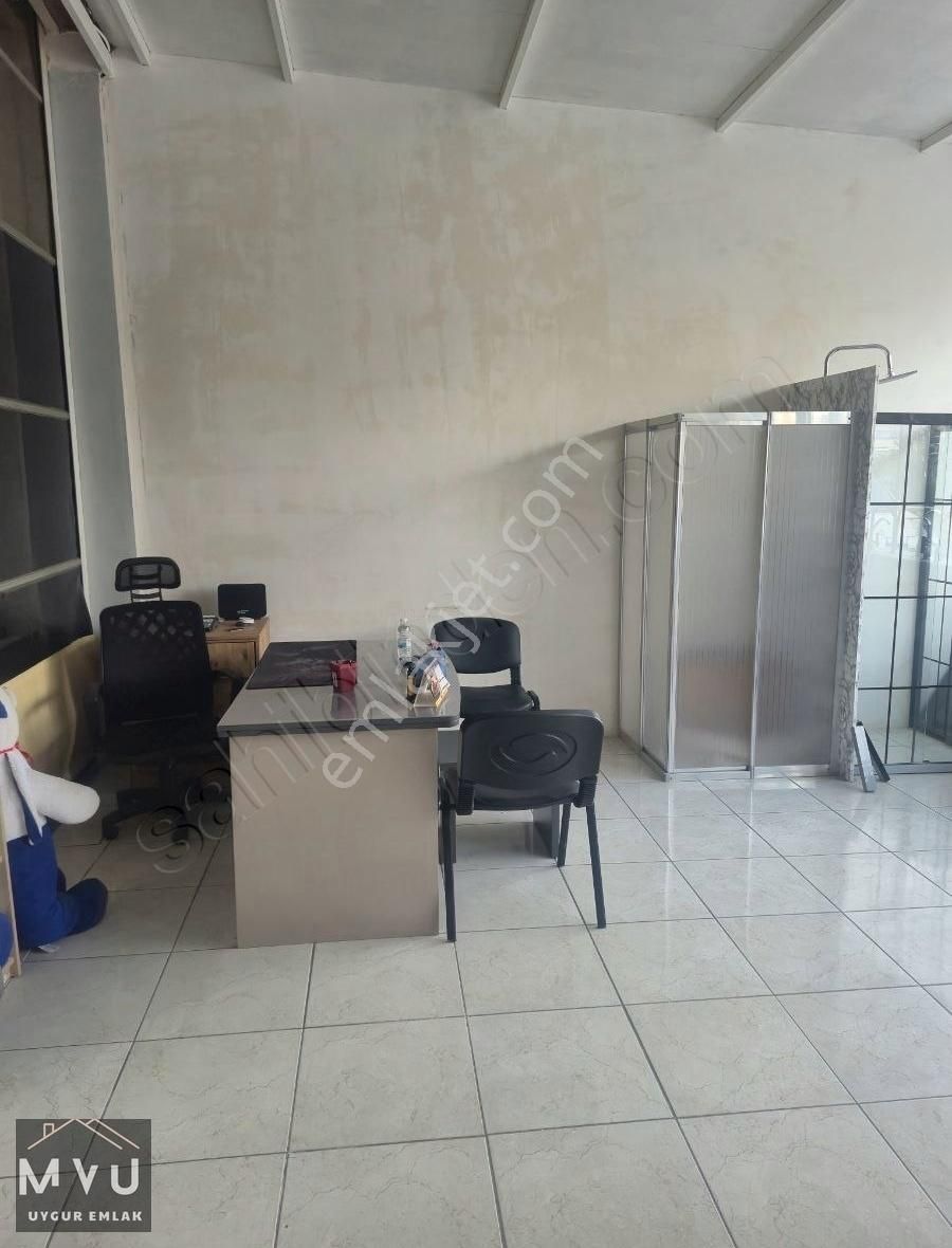 Aliağa Merkezinde Satılık Dükkan - Görsel 7