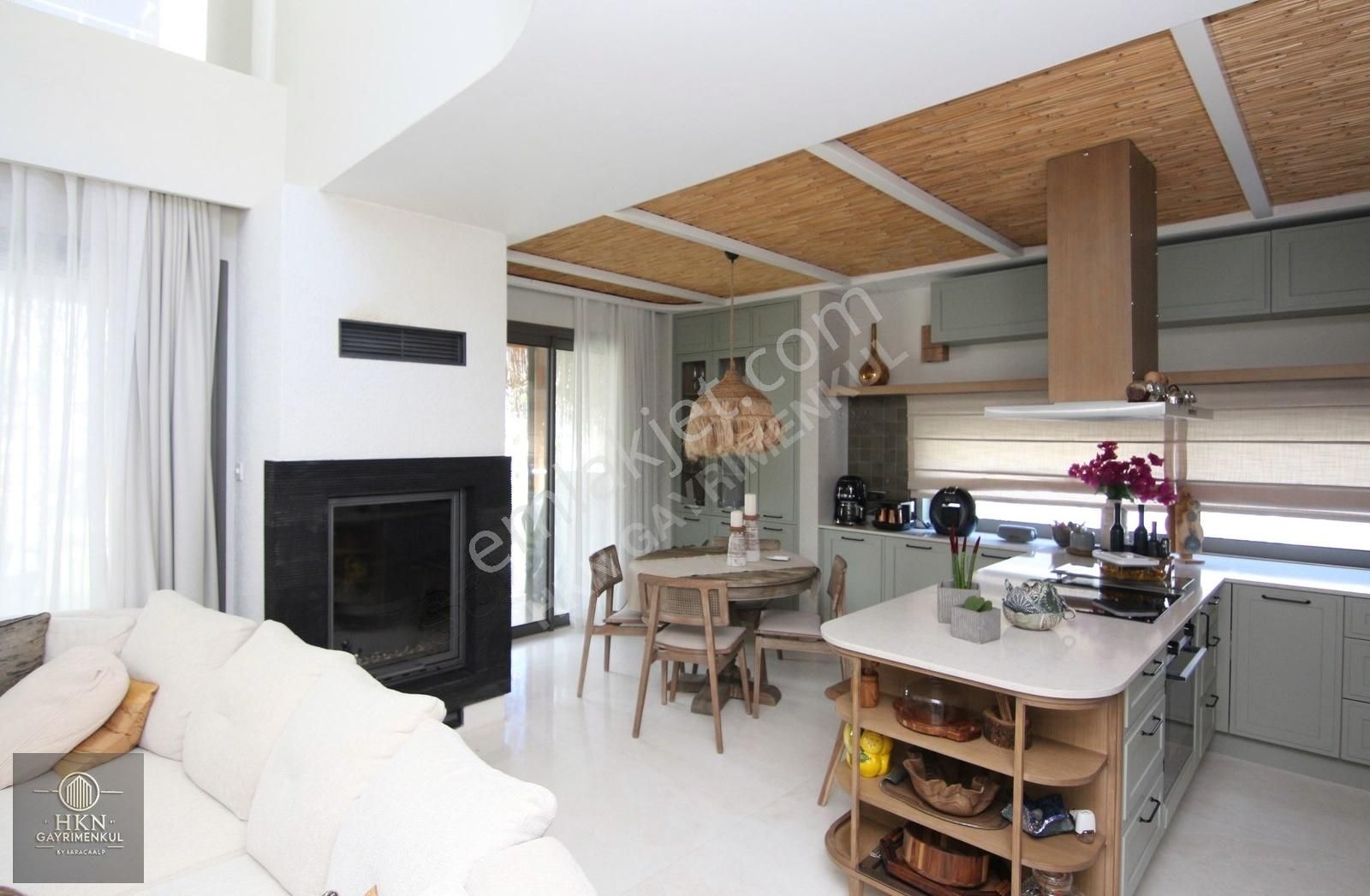 Eskiçeşmede Marinaya 300 Metre Eşyasız Kiralık Müstakil Villa - Görsel 23