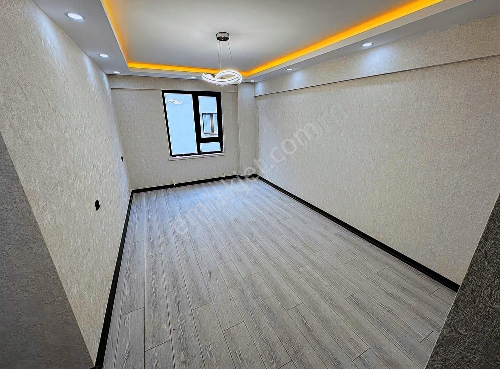 Mükemmel Genişlik_geniş Mutfak_teras Balkon_emsalsiz 3+1