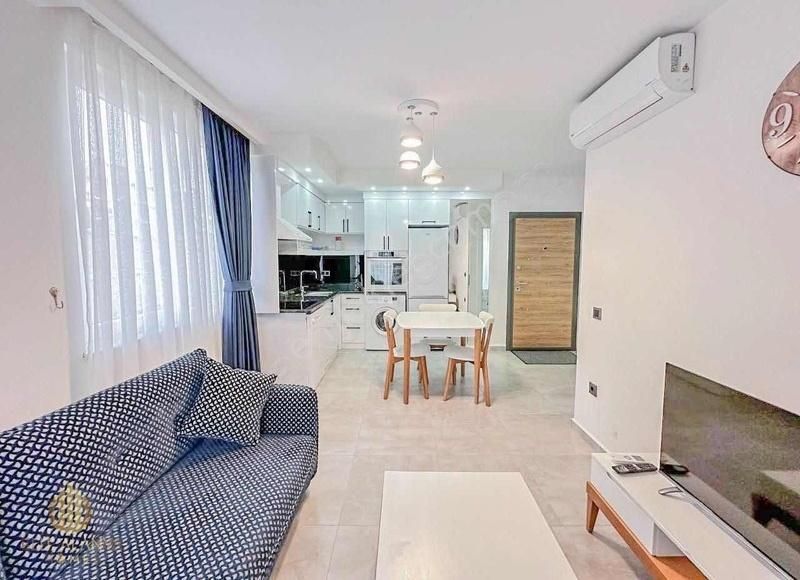 Alanya Oba Full Lüks Eşyalı Aktiviteli Site 1+1