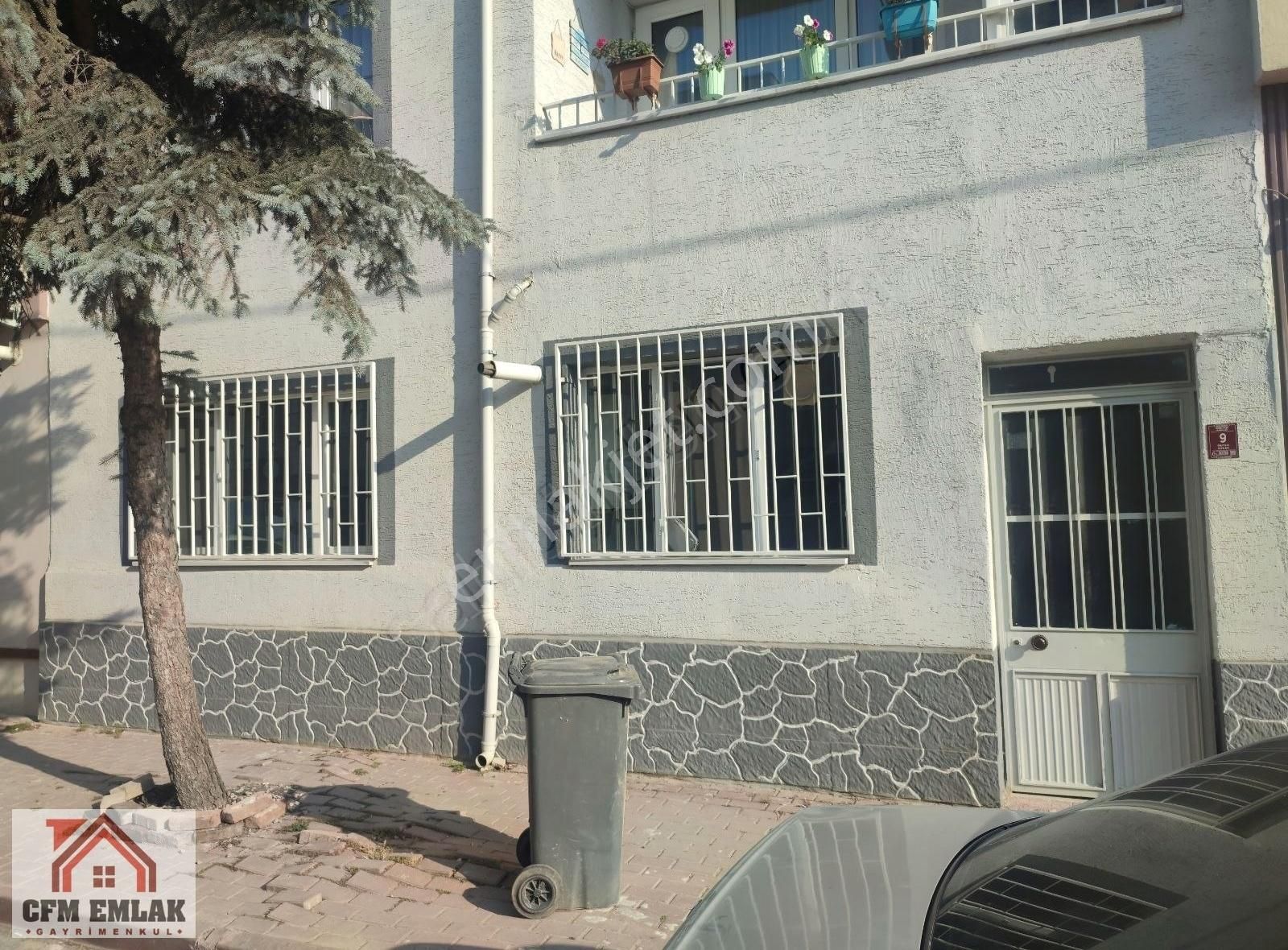 Kemalpaşa Mahallesinde 2+1 100 M2 Kiralık Daire