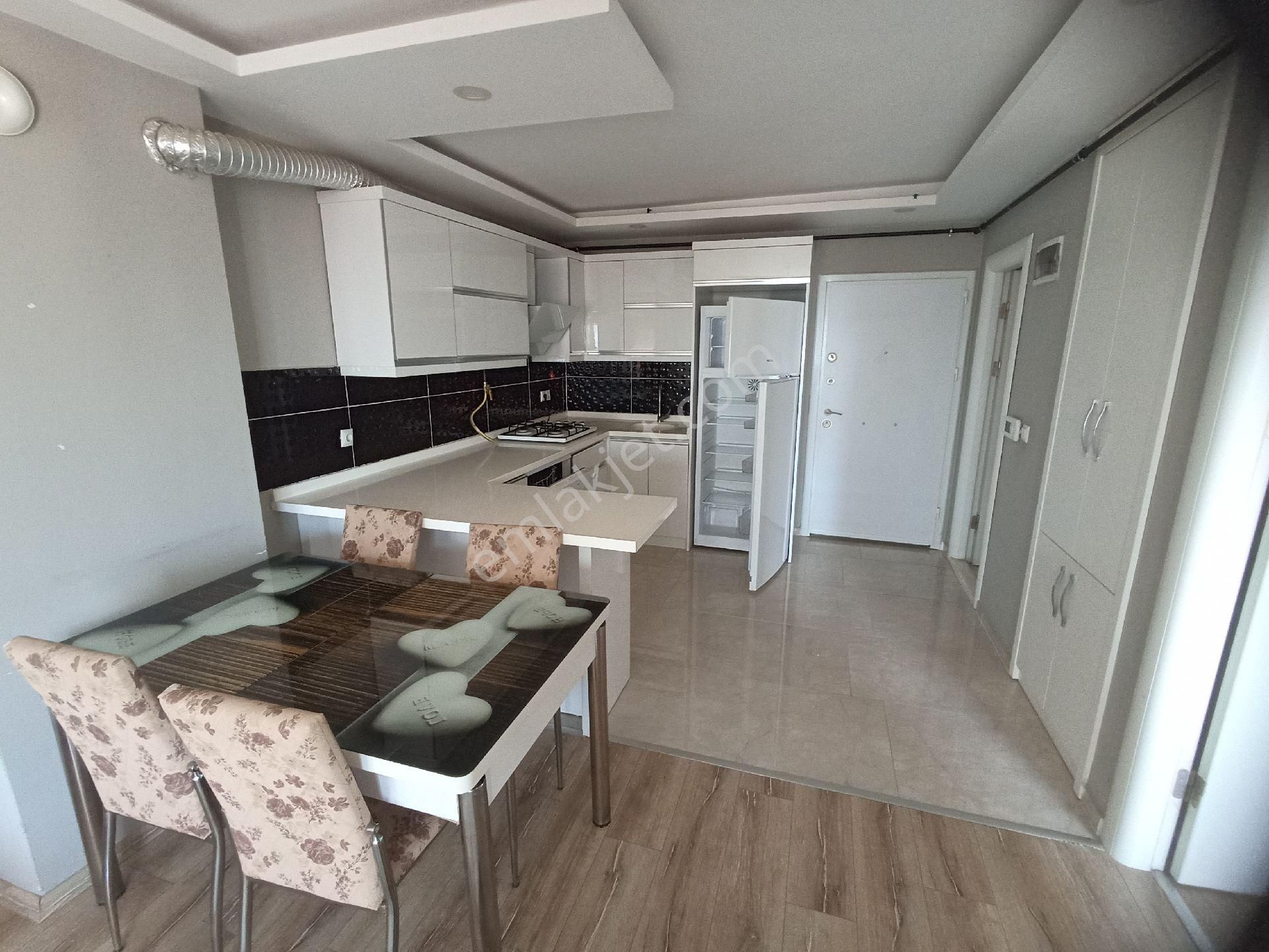 Avantaj Gayrimenkulden Kiralık Full Eşyalı 1+1 Daire