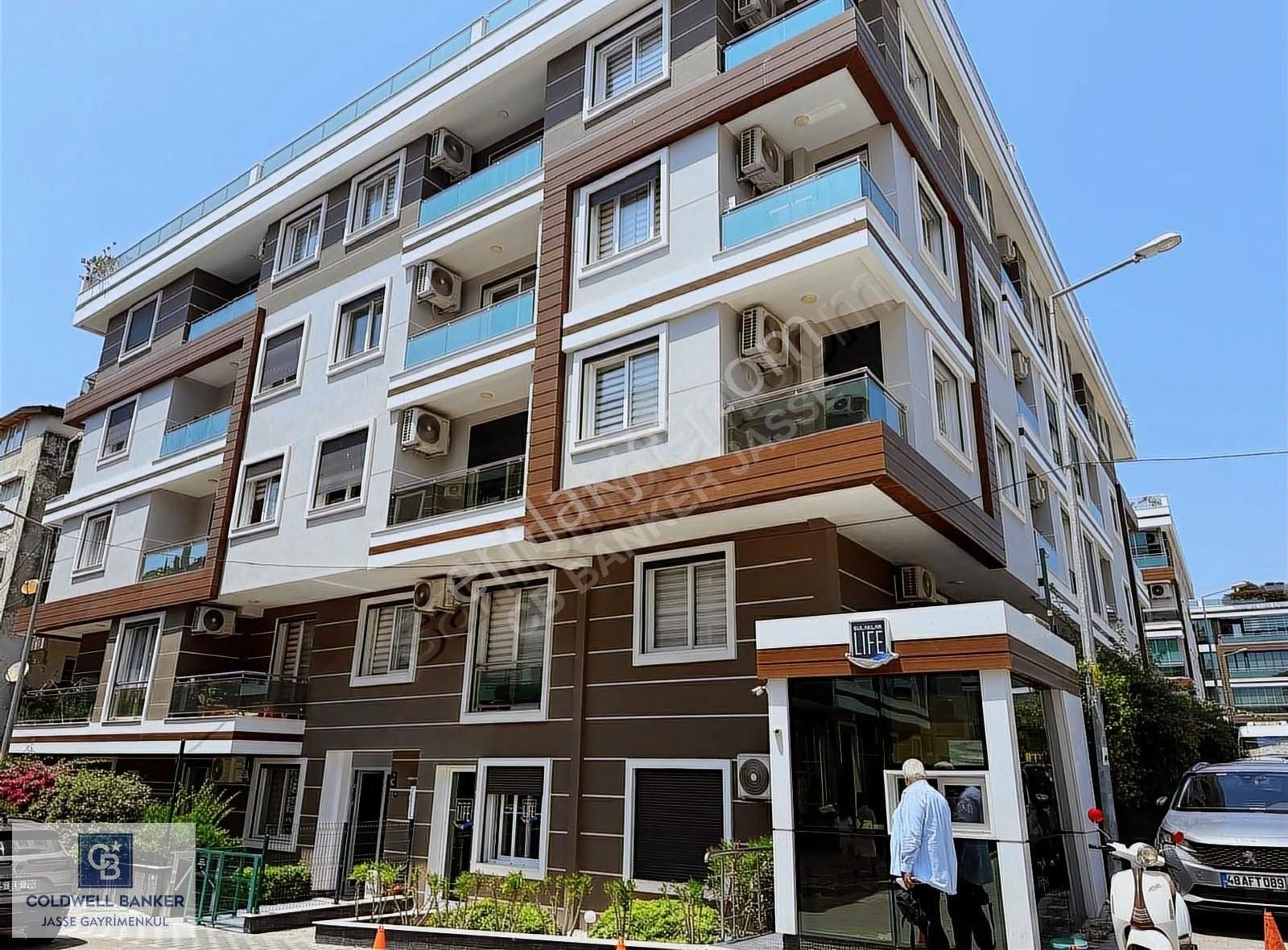 Menderes Mahallesi Sulaklar Life Sitesinde Full Eşyalı 1+1 Daire
