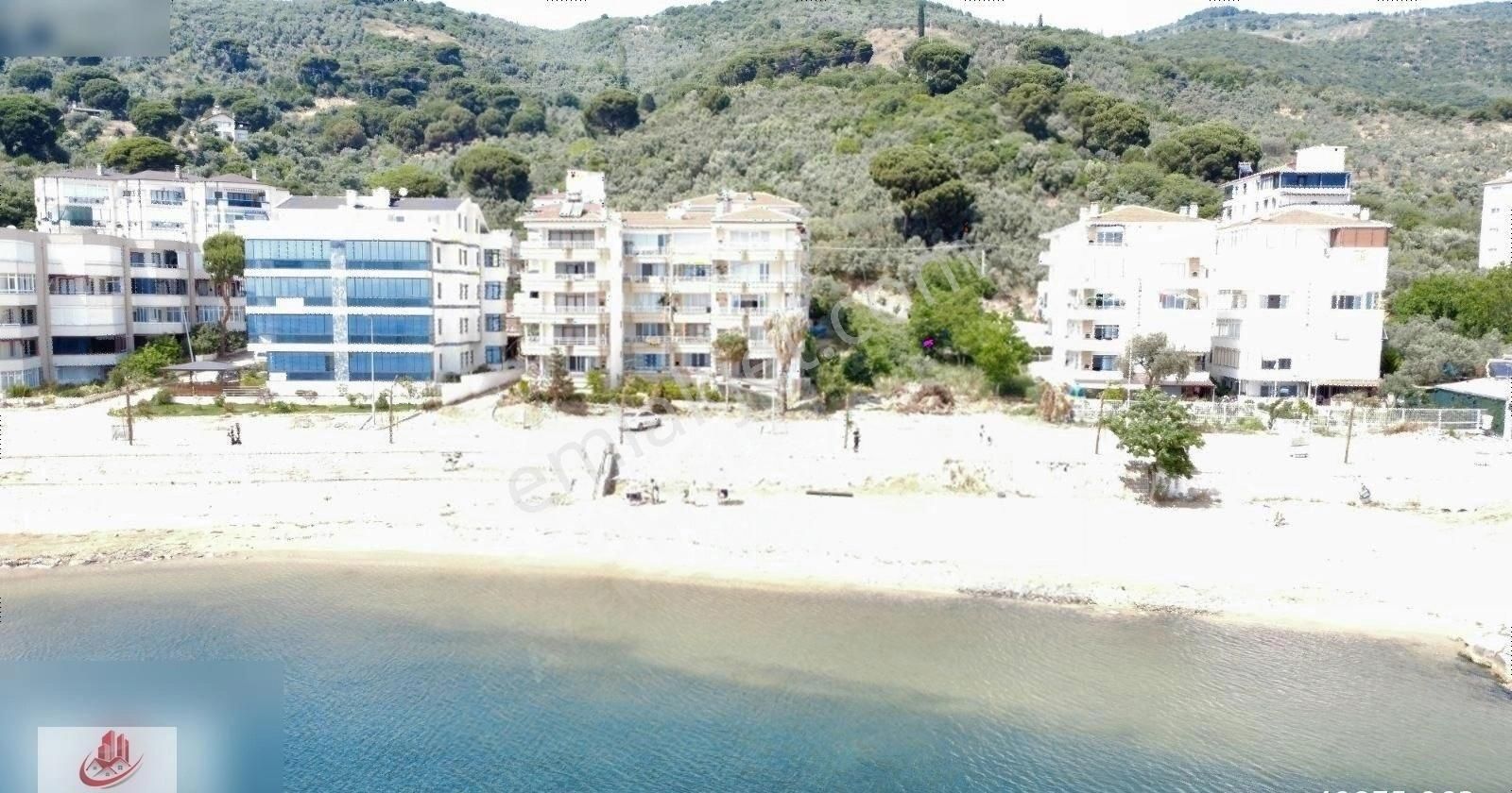 Denize Sıfır 2+1 Daire Armutlu'da Hayallerinizin Manzarasıyla