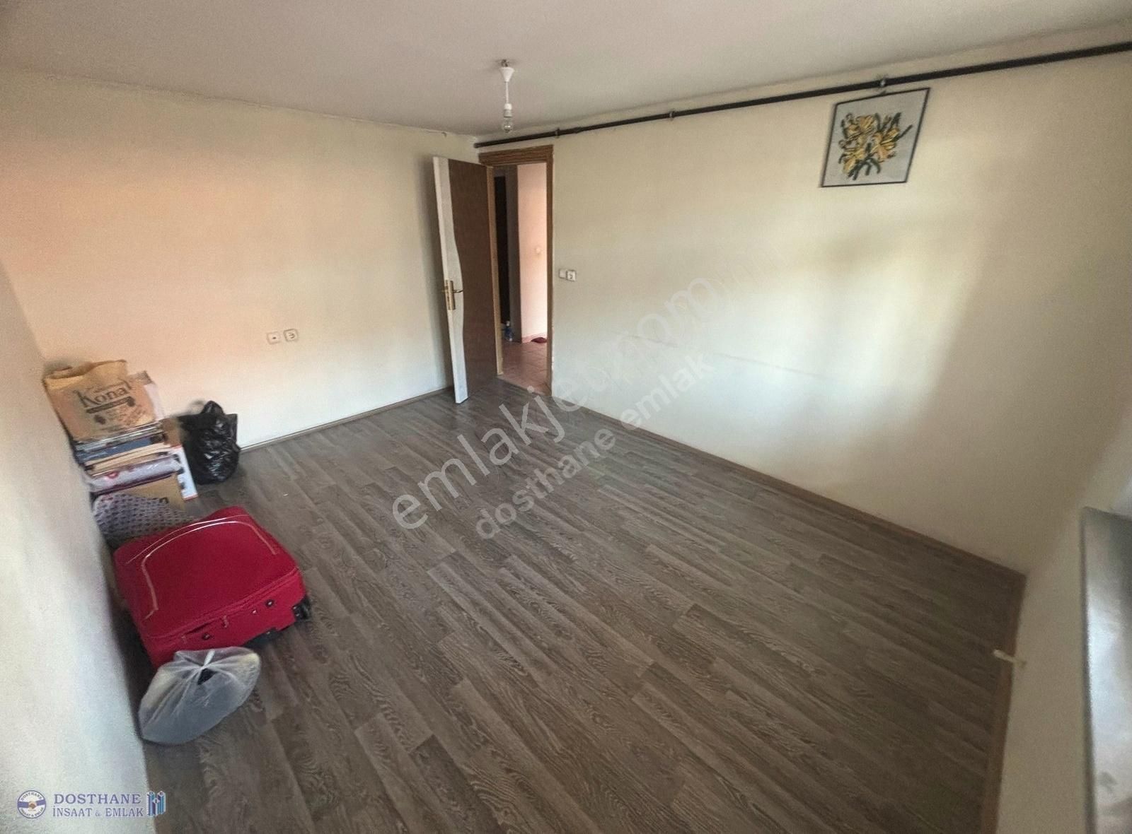 Dosthaneemlak Tan 50.yılda Satılık Tek Daire Fiyatına İki Daire