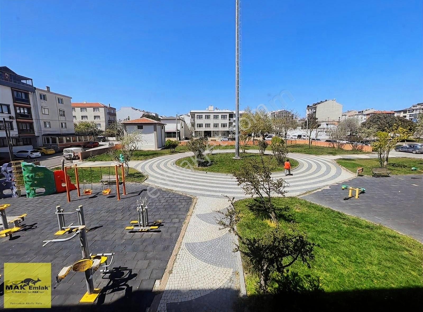 600 Evler'de 2+1 Tadilatlı Mükemmel Satılık Daire S 2755