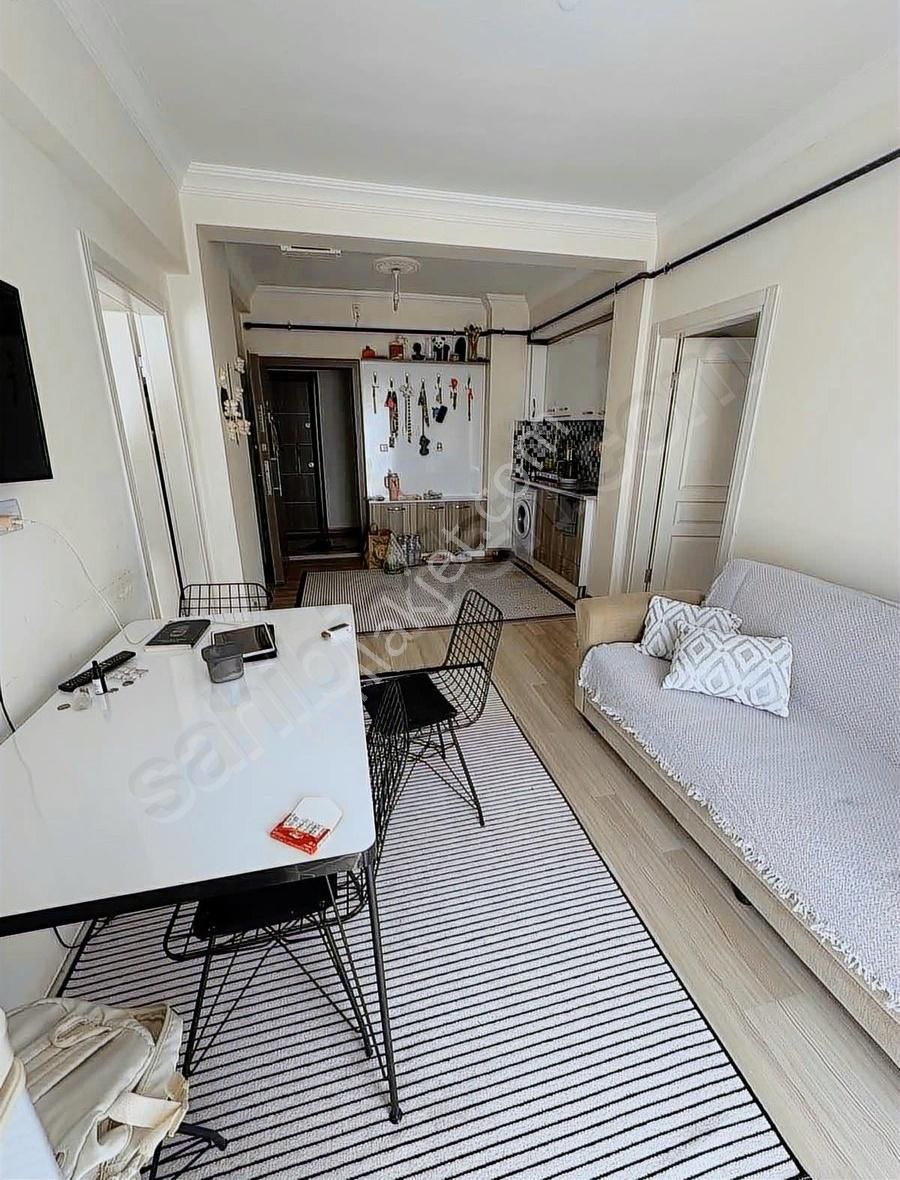 Üniversite Karşısında Kiralık 2+1