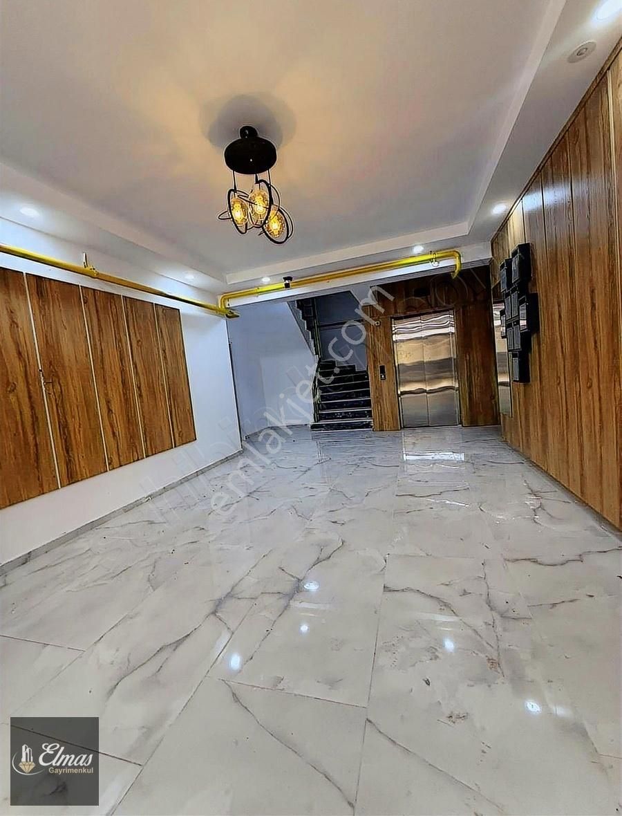 Elmastan Satılık Esentepe Mahallesi 2+1 Yerden Isıtma Daireler