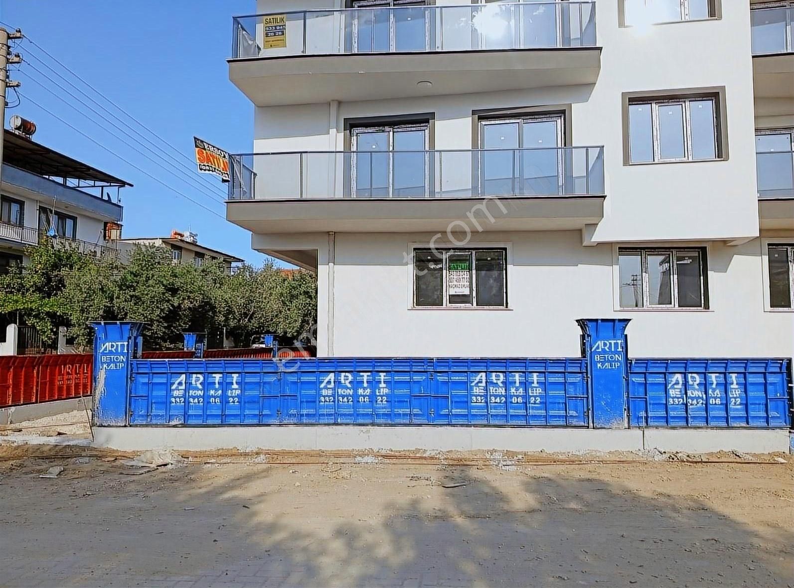 Saruhanlı Atatürk Mah. Satılık 3+1 Açık Mutfak Daire