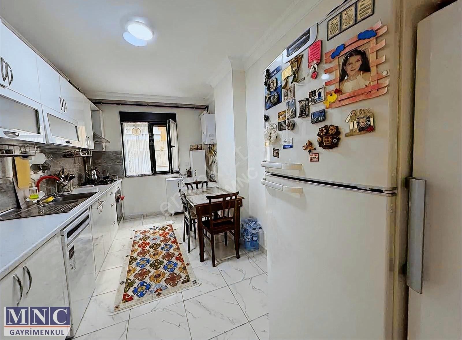 Küçükyalı İdealtepe'de Satılık Daire