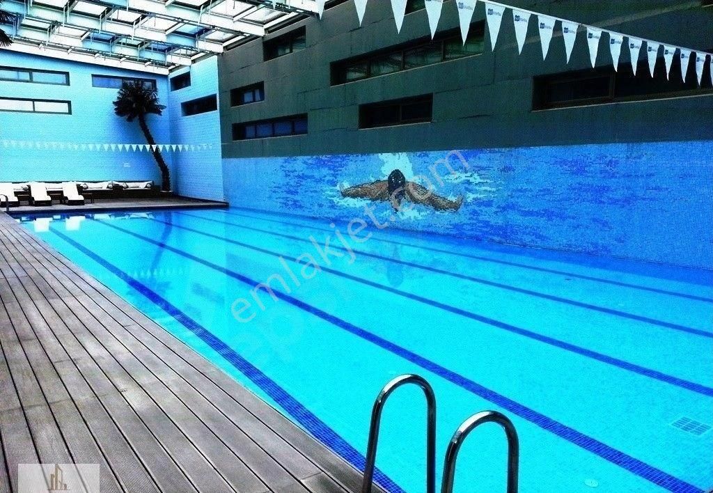 Nish İstanbul Kiralık Ofis 1+1