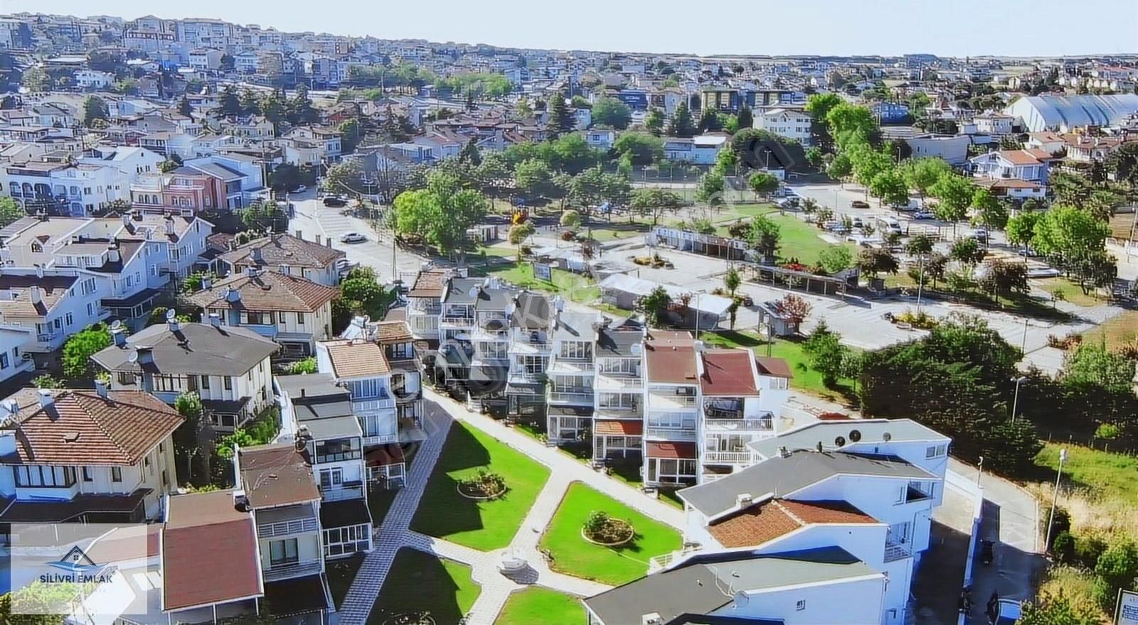Silivri Gümüşyaka Sahilinde Muhteşem Konumda Yazlık