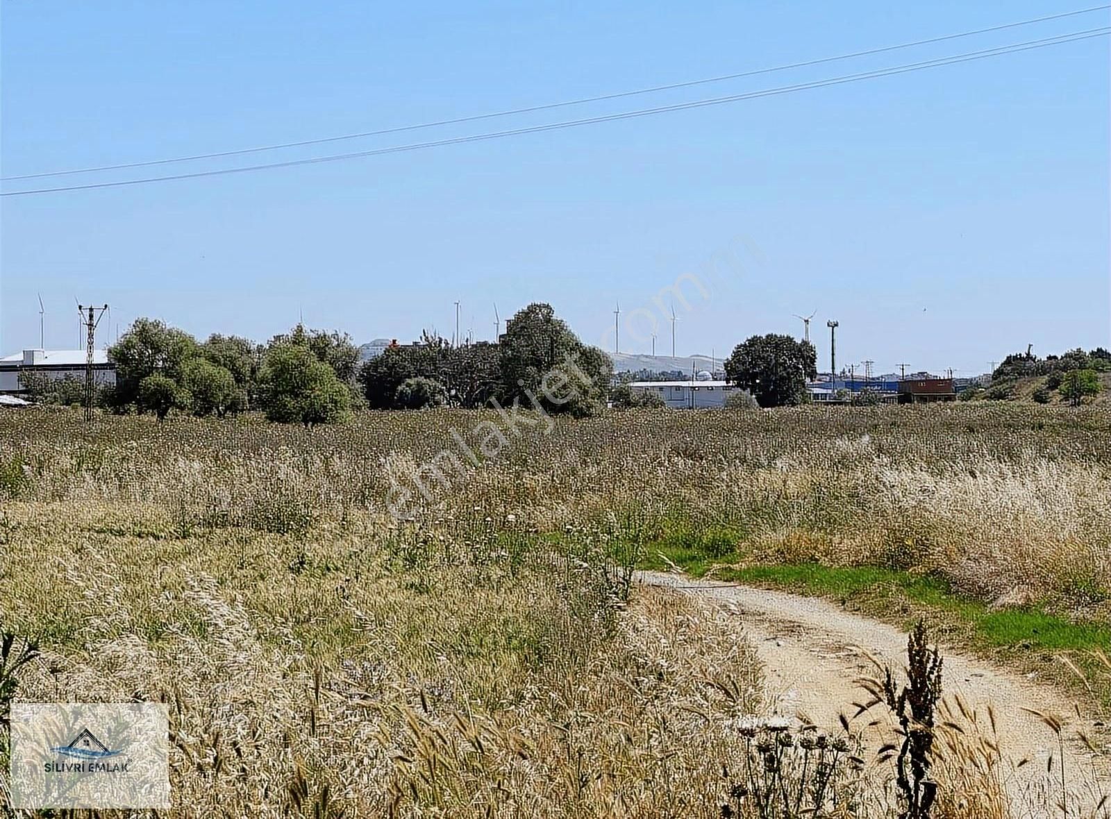 Değirmenköyde Sanayiye Yakın Tek Tapu Fırsat Arazi 1270 M2