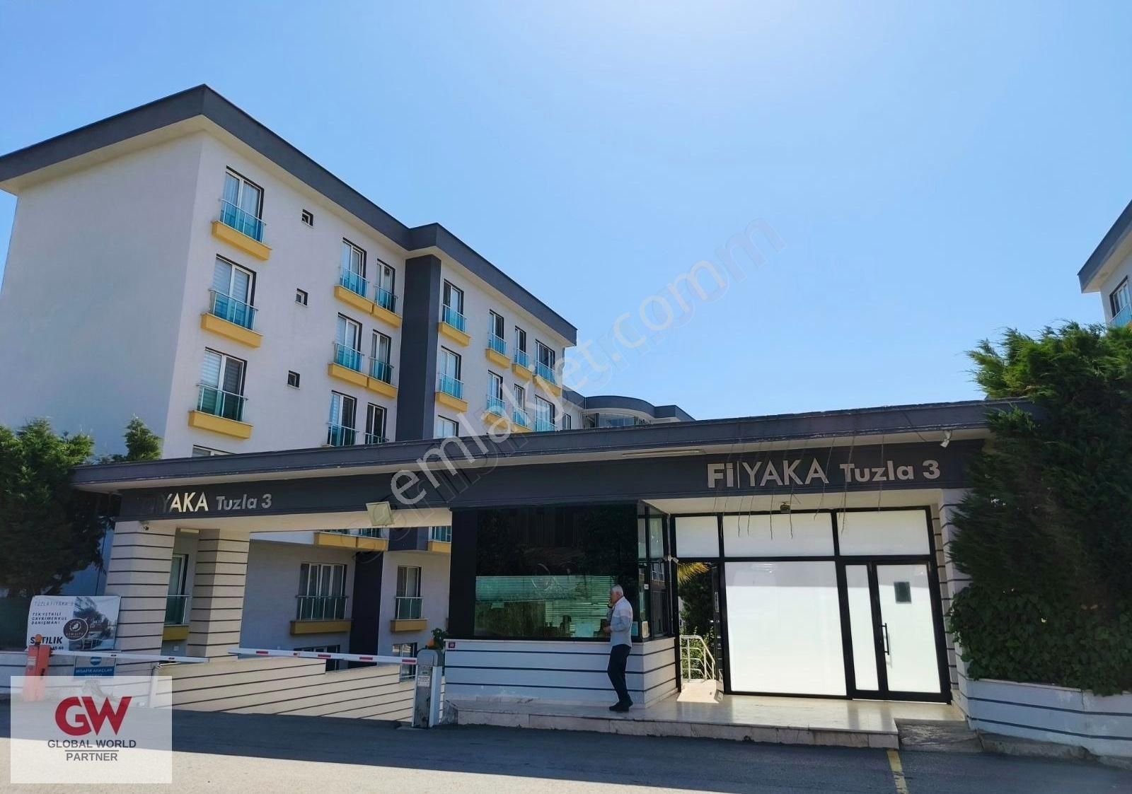 Tuzla Fiyaka 3 Sitesinde 1+1 Eşyalı Kiralık Daire