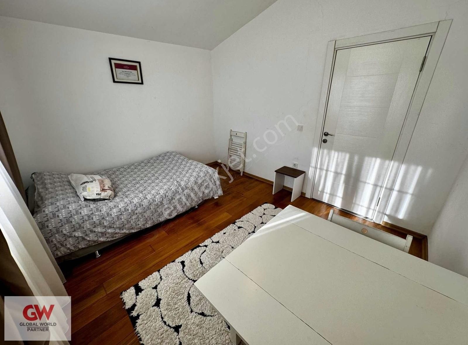 'gw' Zekeriyaköyde 2+1 Kiralık Daire /eneskaan
