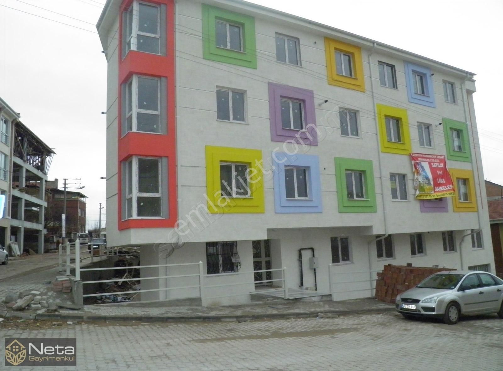 Neta 'dan Büyükdere Tramvay Yakını, Özel Sk. 1+1, 50 M2