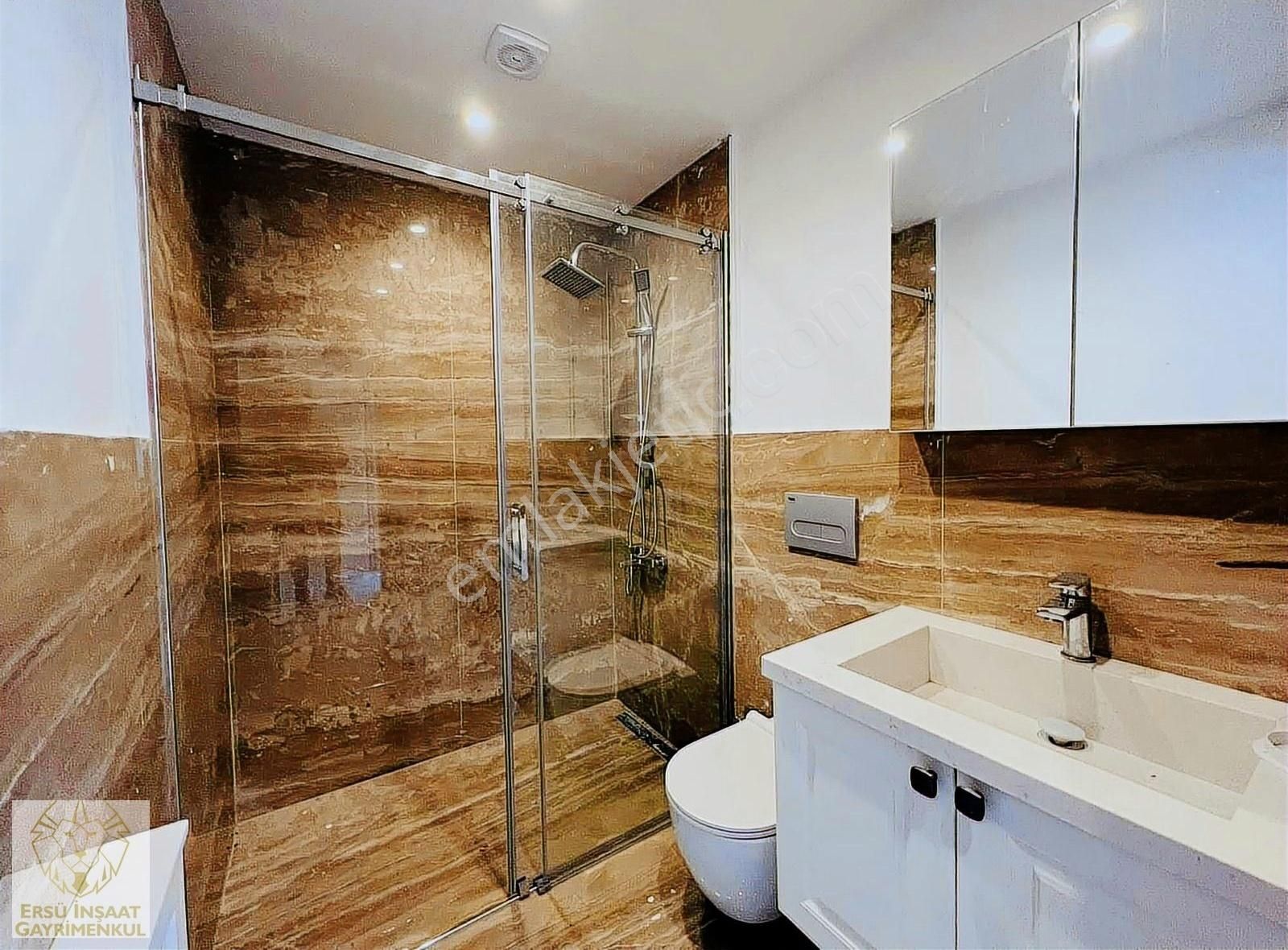 Ersü'den Geniş Bahçeli Sıfır Ultra Lüks 5+1 Havuzlu Villa - Görsel 25