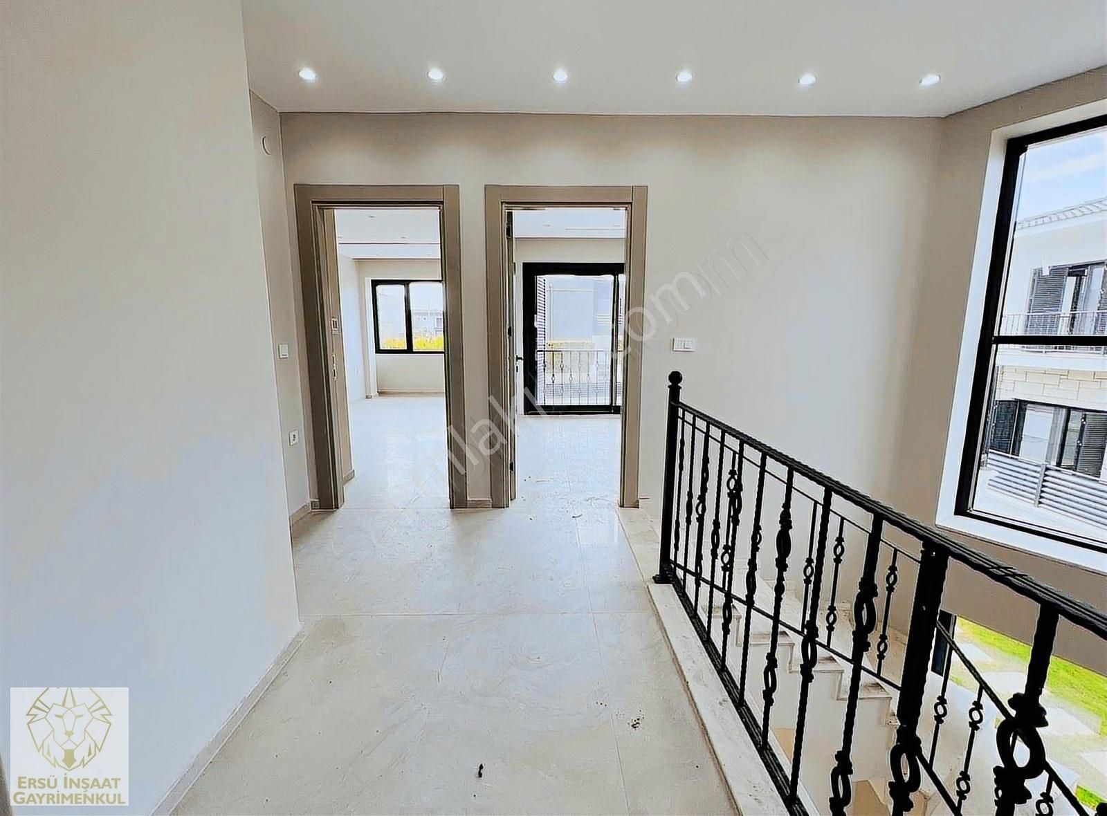 Ersü'den Geniş Bahçeli Sıfır Ultra Lüks 5+1 Havuzlu Villa - Görsel 13