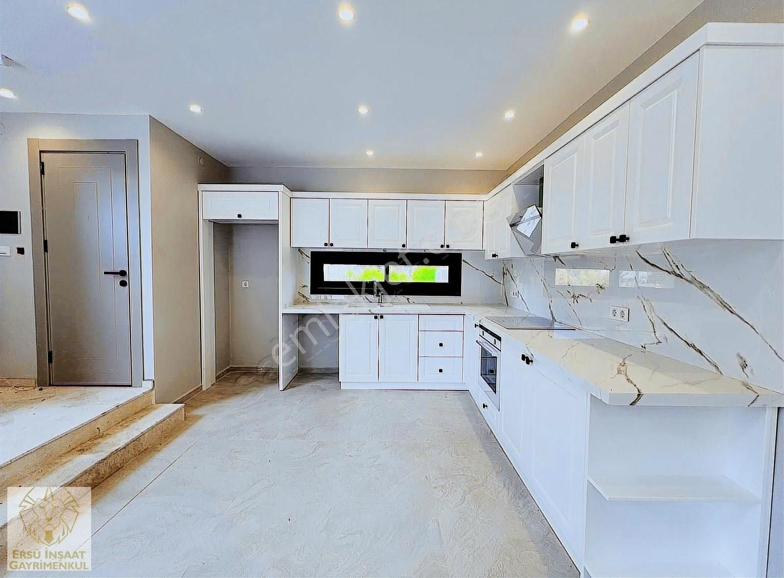 Ersü'den Geniş Bahçeli Sıfır Ultra Lüks 5+1 Havuzlu Villa - Görsel 6