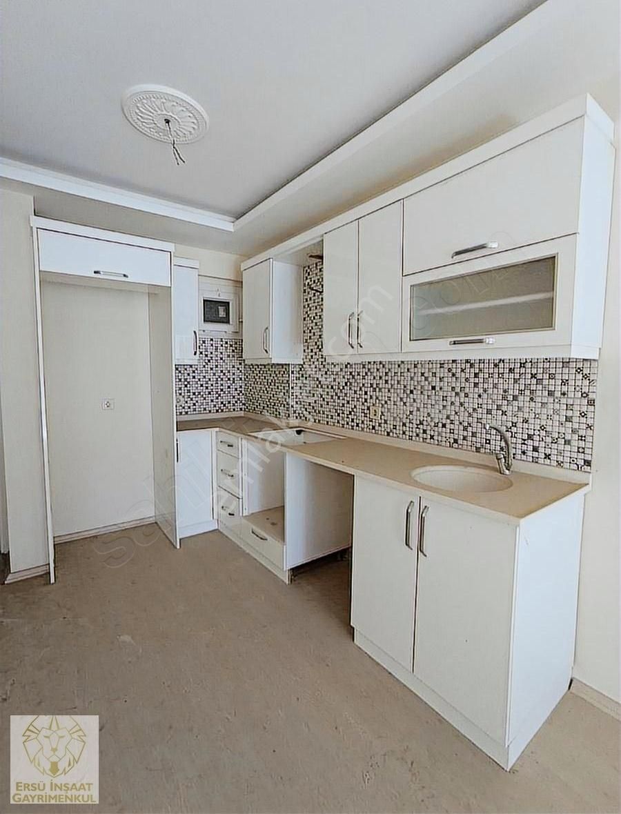 Ersü'den Yeni Metro İstasyonu Yakını Sıfır 2+1 Doğalgazlı Daire