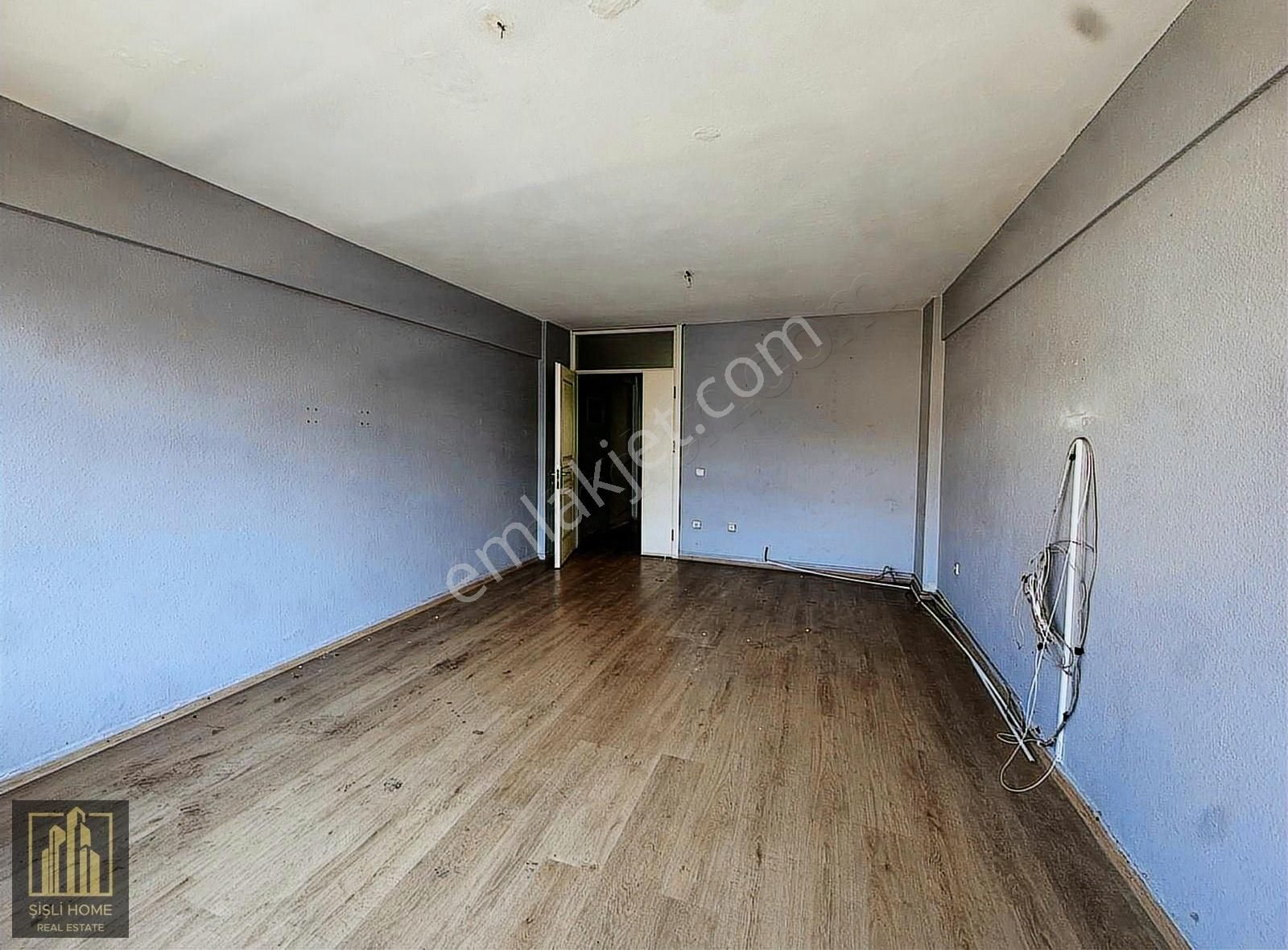 Şişli Merkez'de 1+1 Büro-ofis