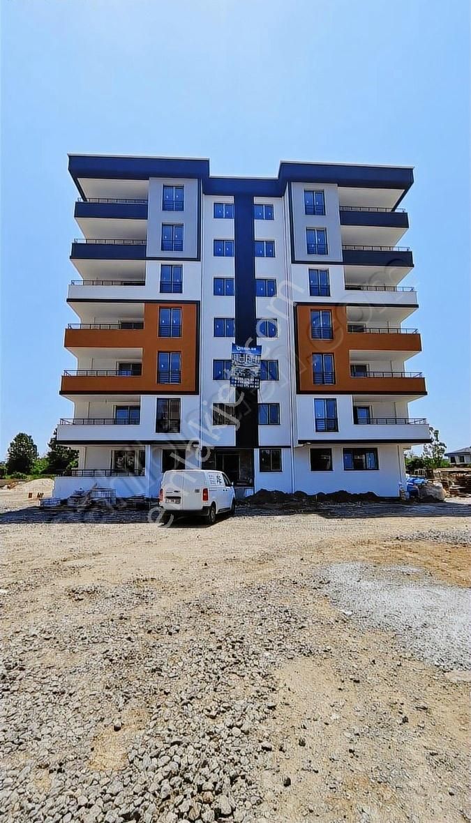Altıkat Emlaktan Site İçerisinde Sıfır Daire