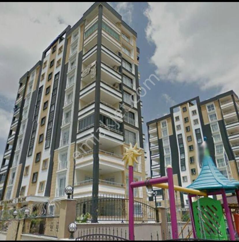 Kıyıboyu Nezih Apartman