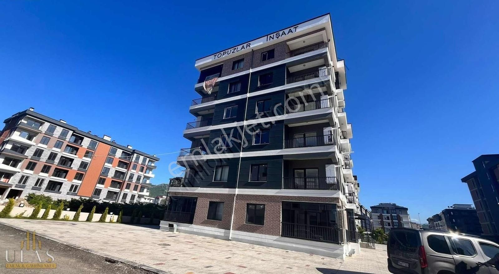 Ulaş Gayrimenkulden Cumhuriyet Mah.ayzek Otel Mevki Balkonlu 1+1