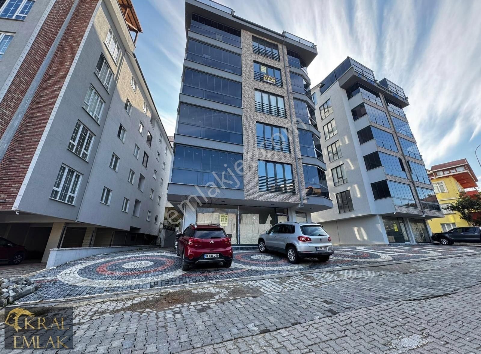 Hastane Yanında Full Deniz Manzaralı Sıfır 3+1 Satılık Daire