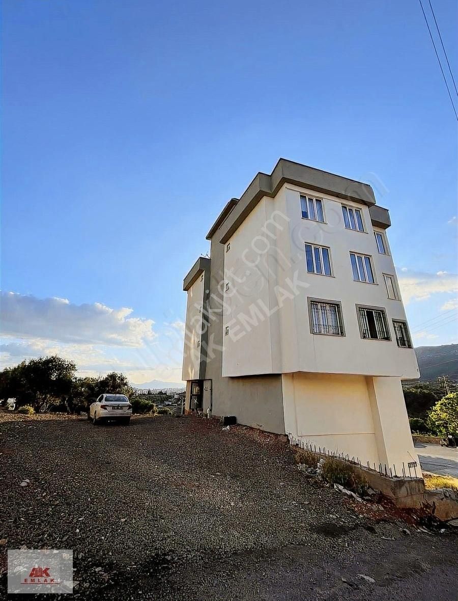 Doğa Manzaralı Geniş 2+1 Daire