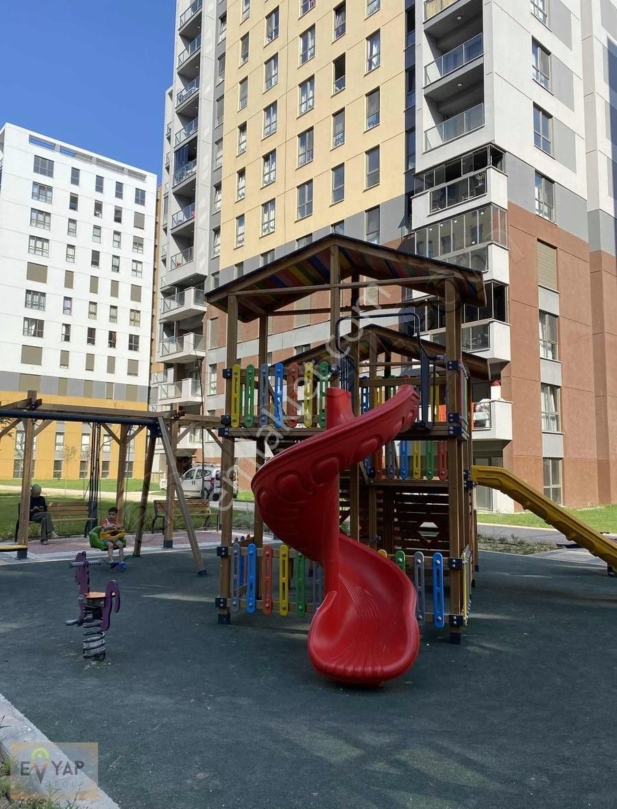 Sur Yapı Da 3+1 Manzaralı Katta Kiralık