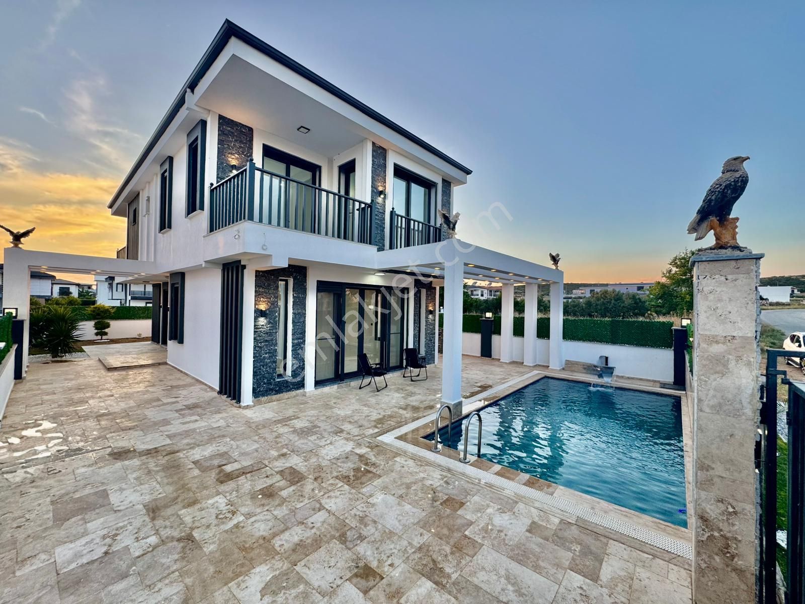 Didim Efeler Mahalesinde Satılık Ultra Lüx Akıllı Sistem Villa