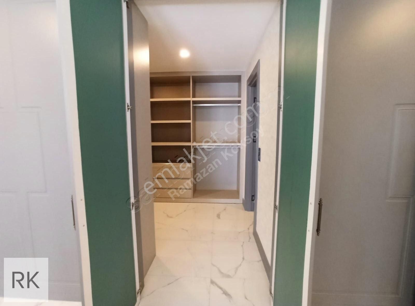 Milsapark Geniş Ferah 200 M2 4+1 Boş 1. Etap Satılık Daire - Görsel 18