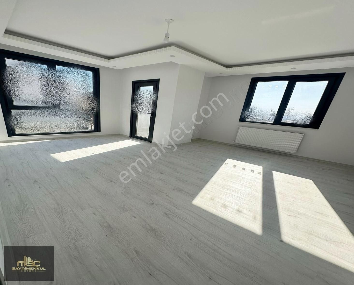 %80 Kredili Sultanbeyli Hastane Yakını 2+1 Lüks Satılık Daire