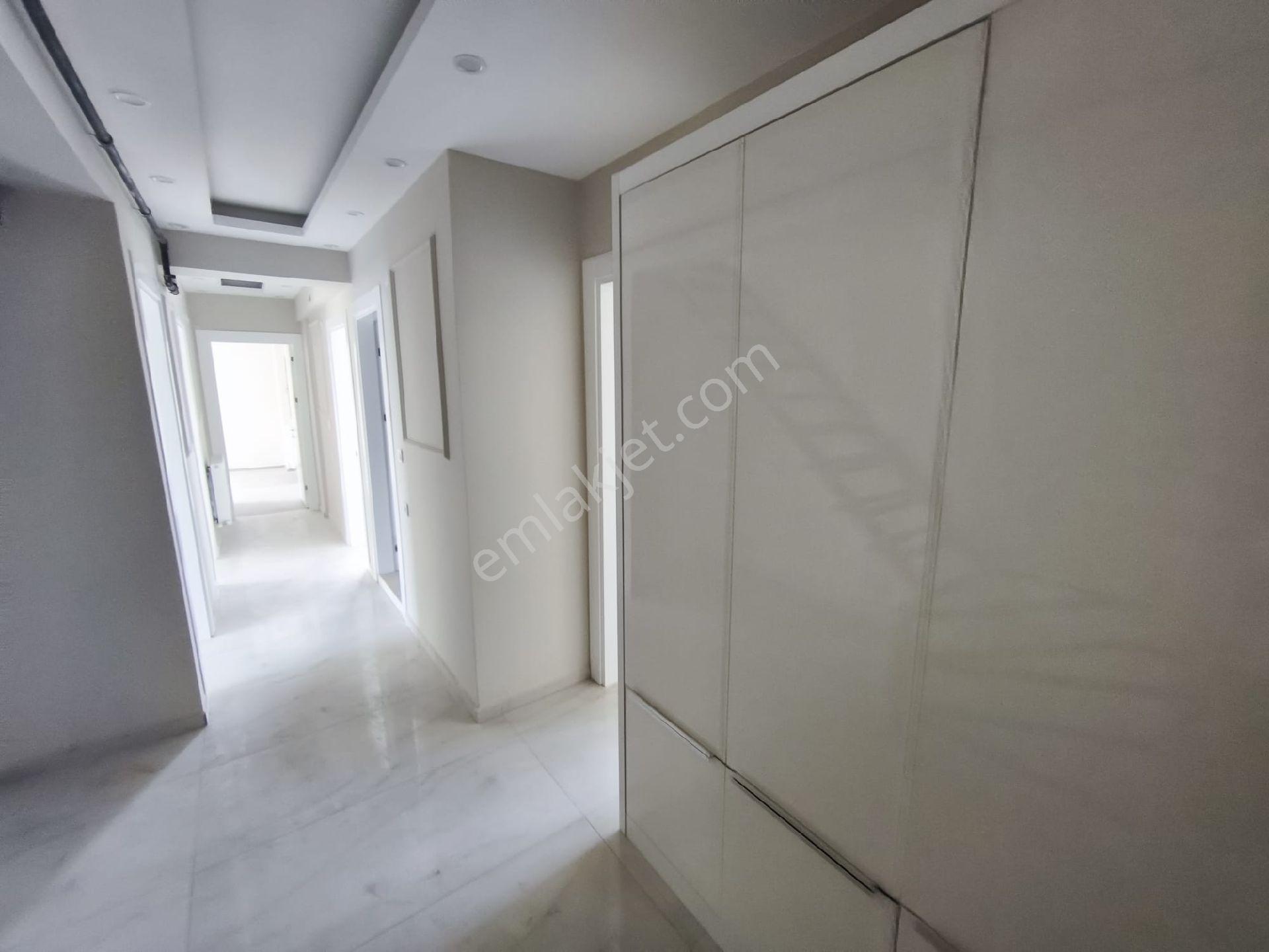 Manisa Yunusemre Güzelyurt Mh. 4+1 Havuzlu Güvenlikli Site İçi Satılık Dubleks Daire - Görsel 8