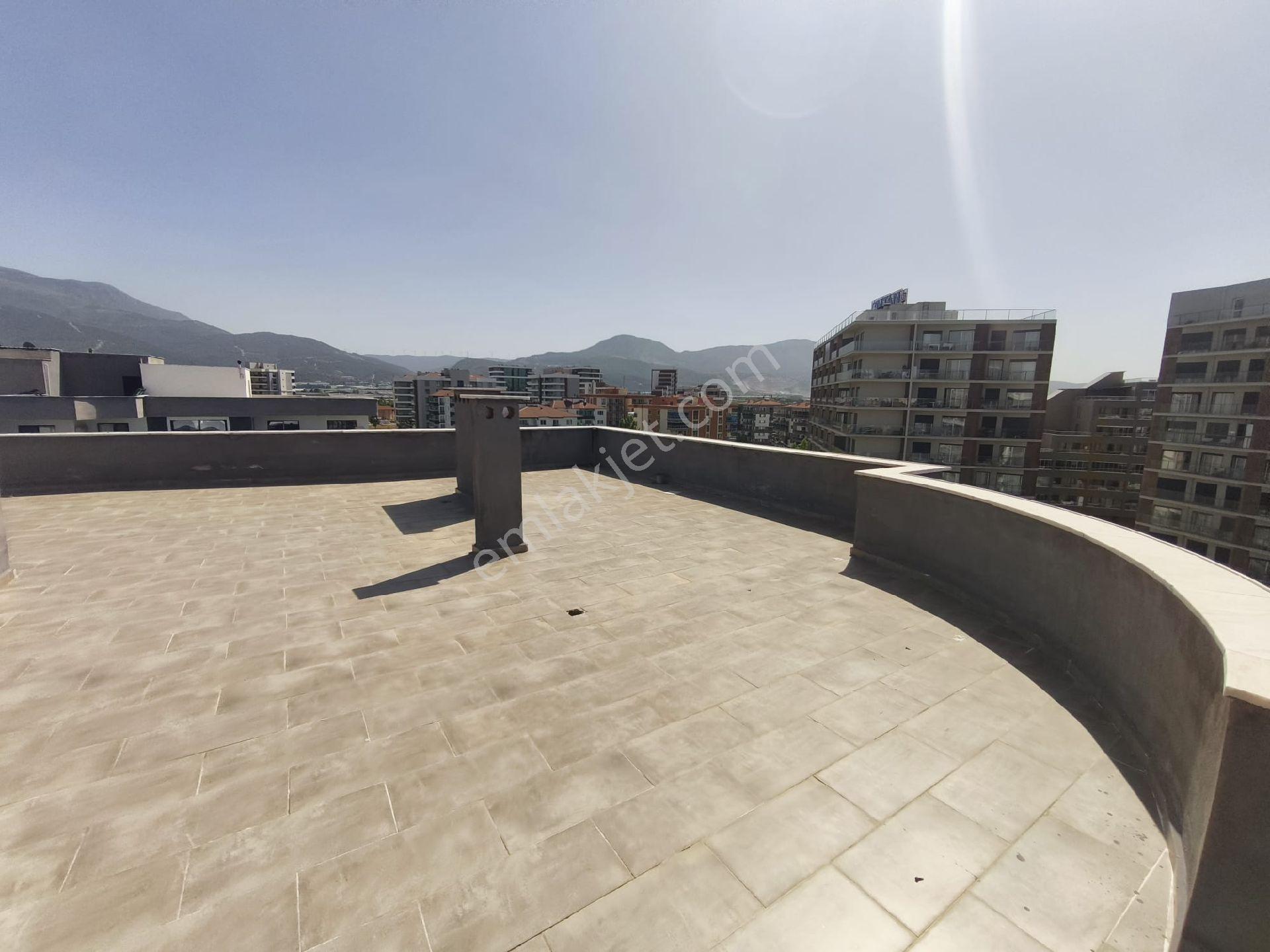 Manisa Yunusemre Güzelyurt Mh. 4+1 Havuzlu Güvenlikli Site İçi Satılık Dubleks Daire - Görsel 3
