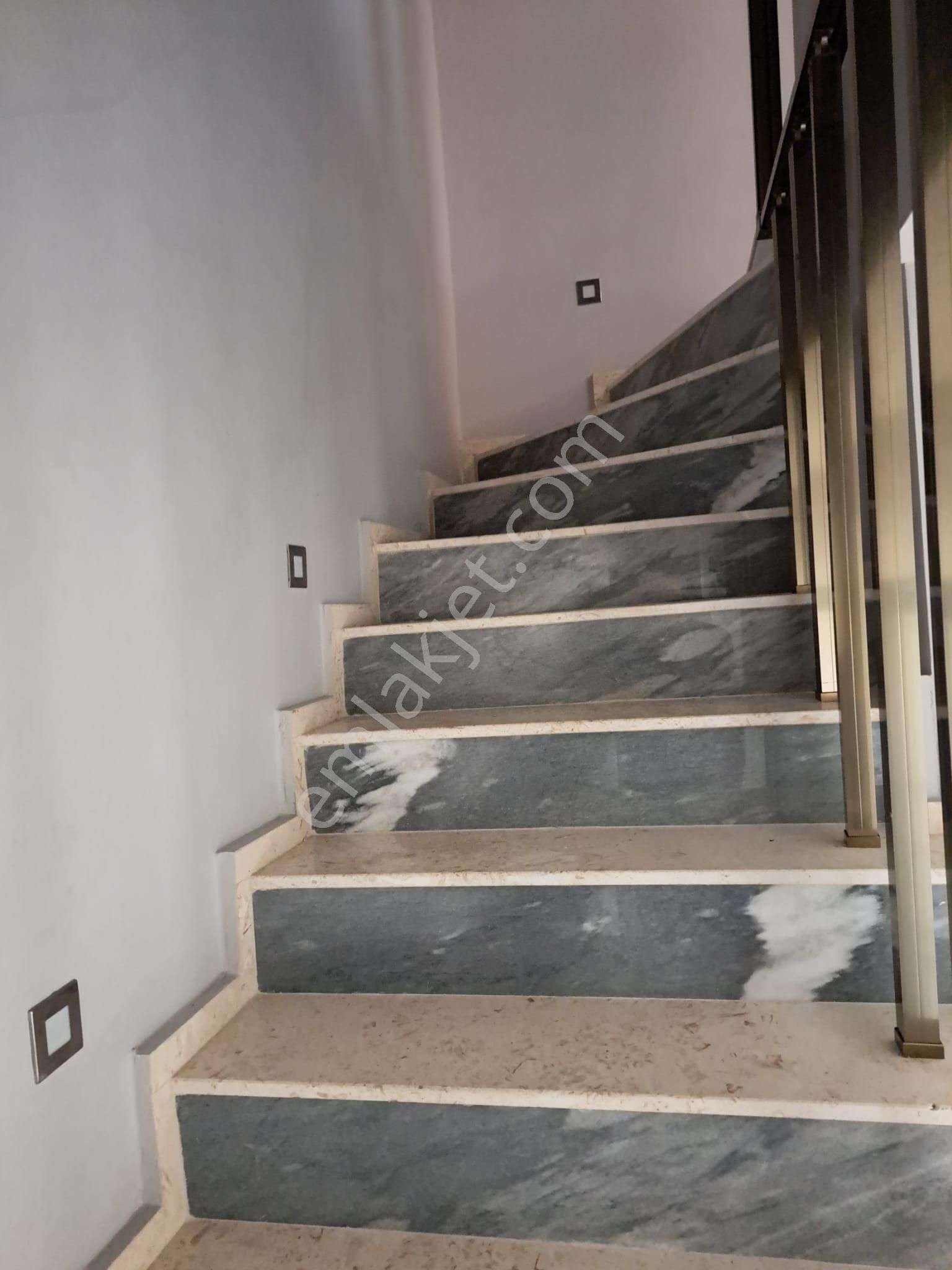 Köyceğiz Gülpınar Mah. De Eşyalı Kiralık 3+1 Çatı Dubleks - Görsel 21