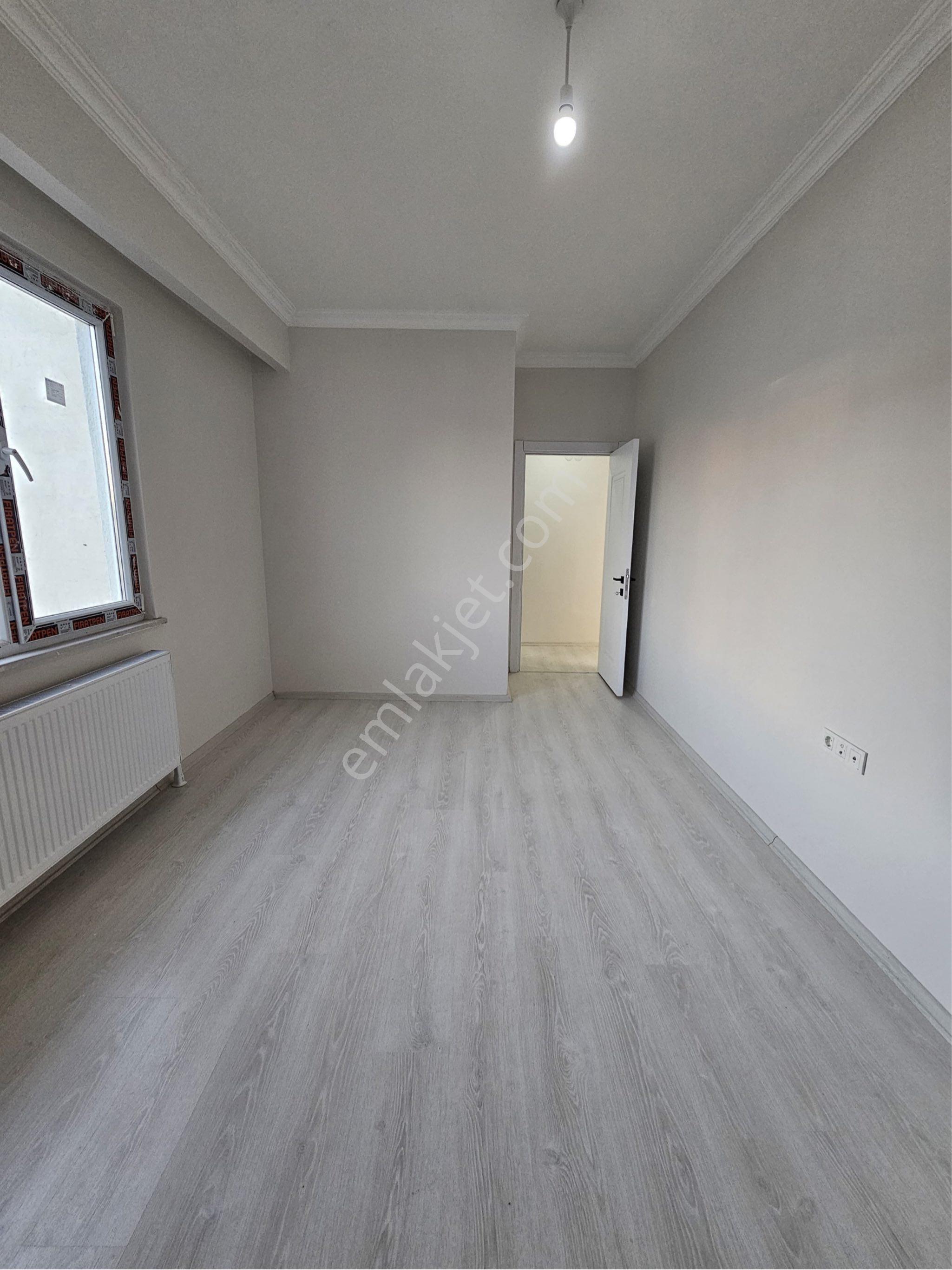 Arnavutköyde Merkezi Konumda Otoparklı Satılık Daire - Görsel 6