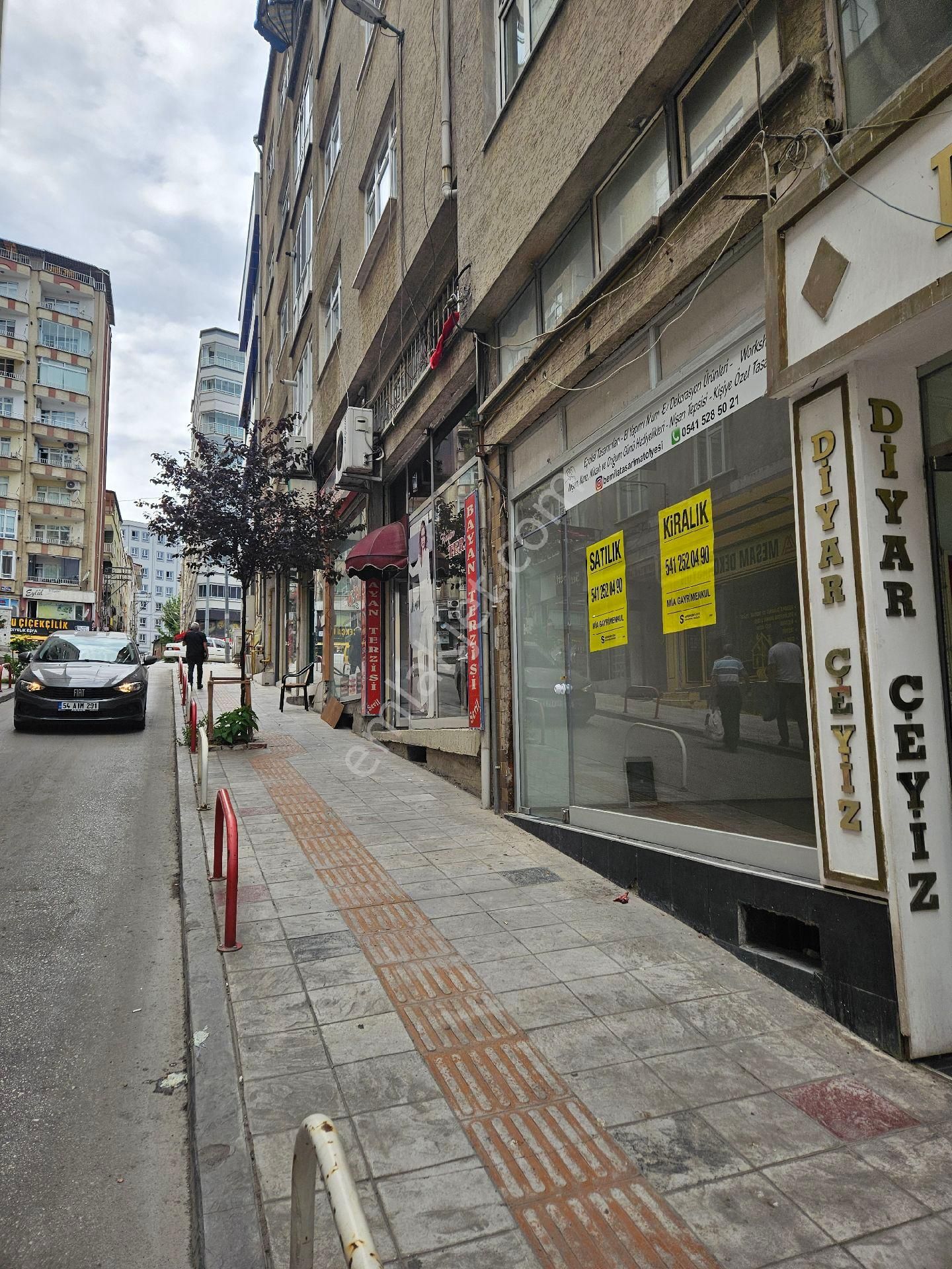Mia'dan İlkadım Subaşı'nda Kiralık Dükkan