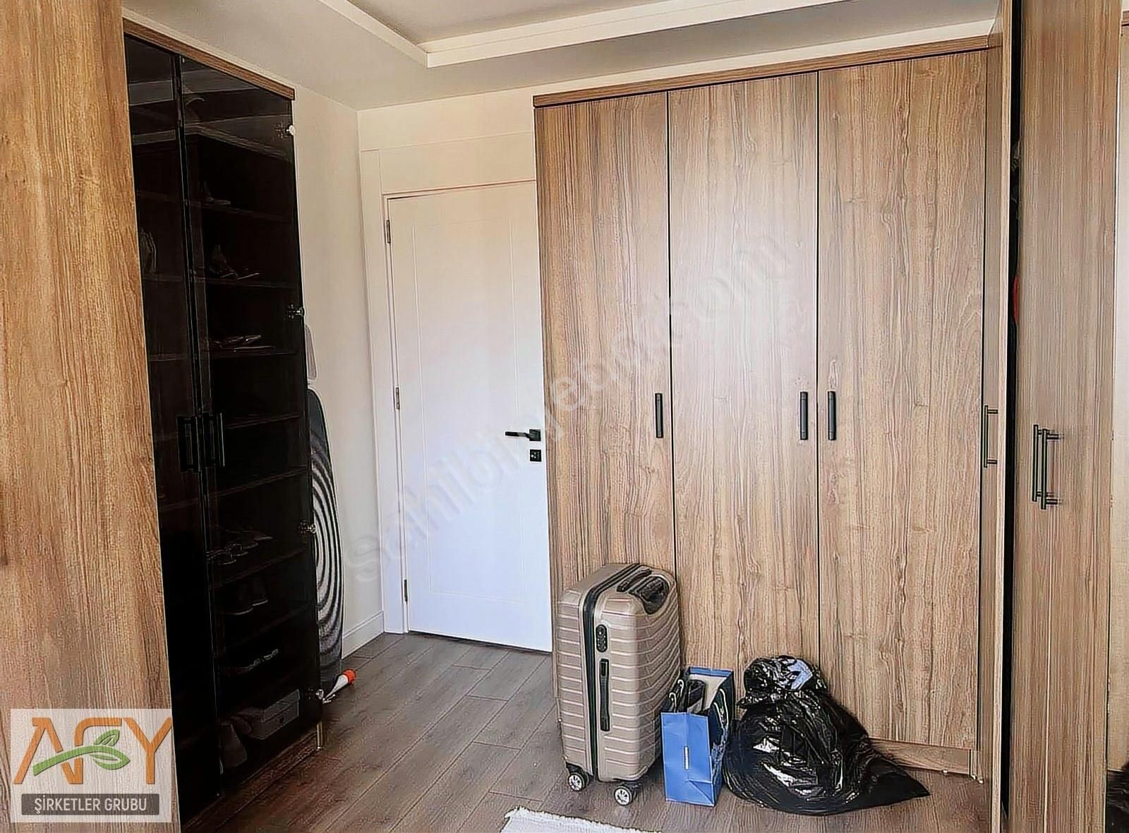 Afy'den 34 Cadde'de Tip Fakültesine Yakın Lüks 3+1 Daire - Görsel 16