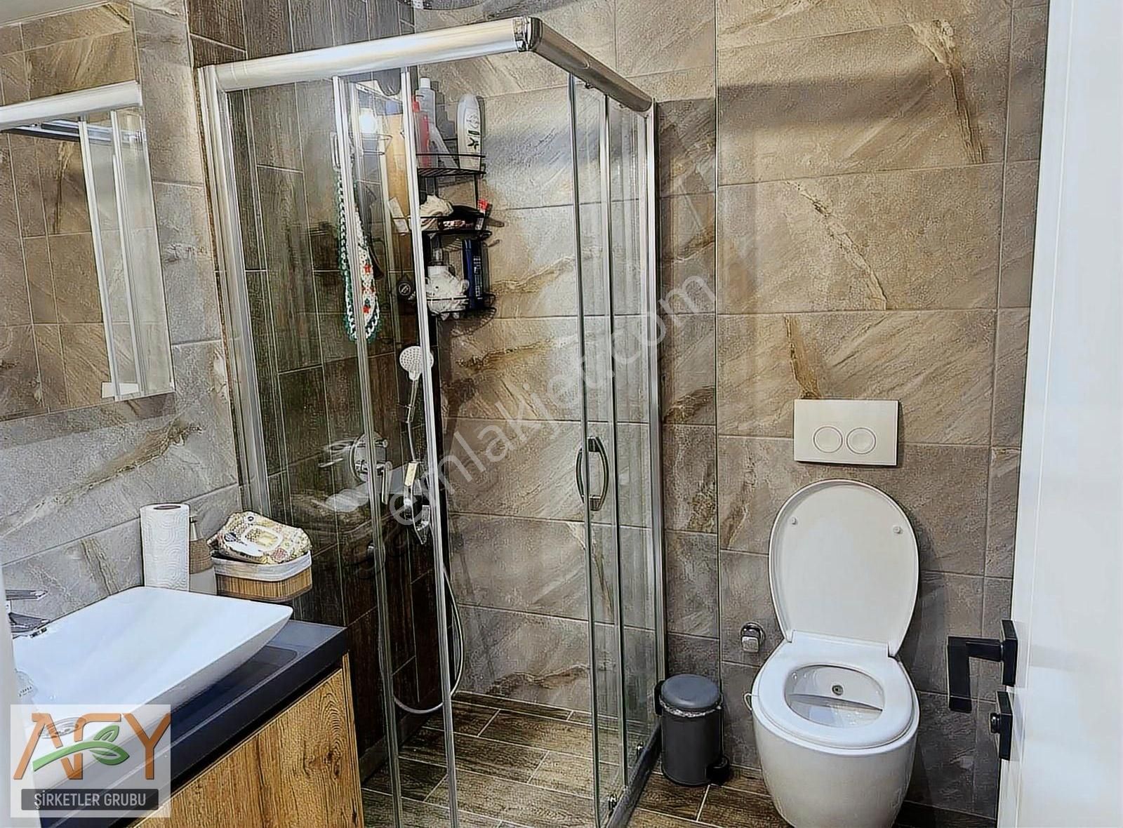 Afy'den 34 Cadde'de Tip Fakültesine Yakın Lüks 3+1 Daire - Görsel 14