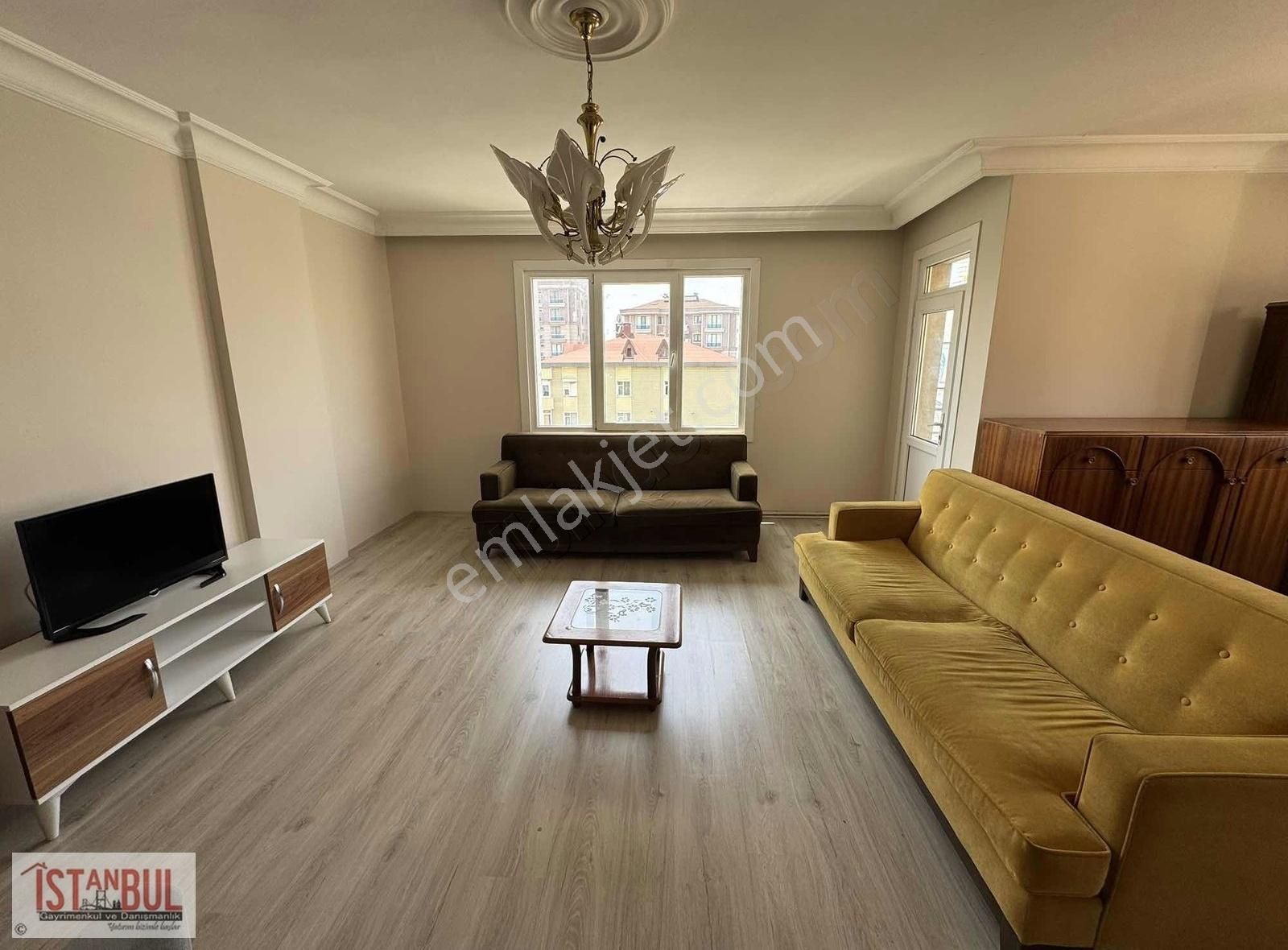 İnönü Mahallesi Cadde Üzeri 3+1 Eşyalı Balkonlu Kiralık Daire