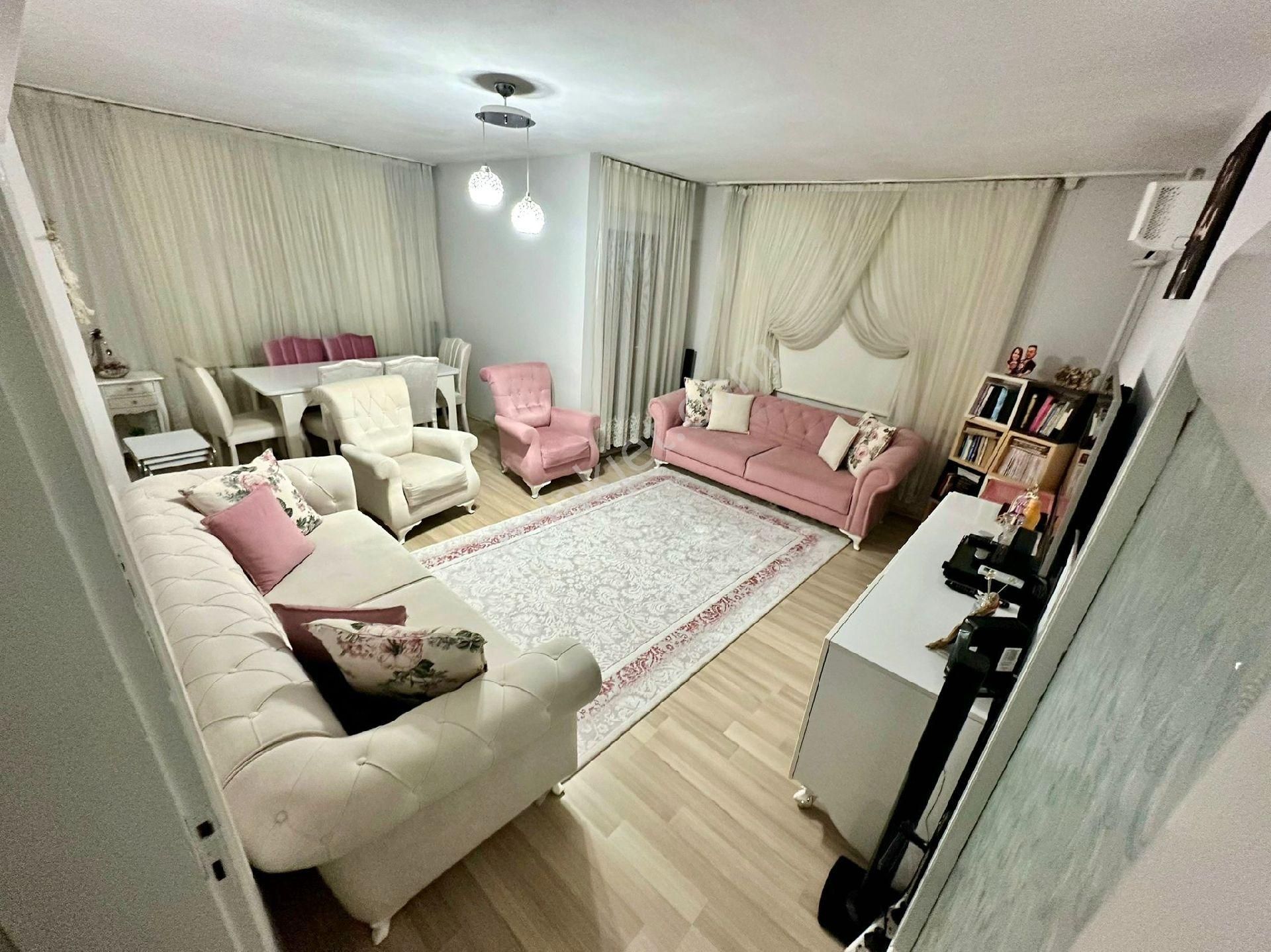 İncilipınar Parkı Mevkinde 140m² 3+1 Asansörlü Arakat Satılık Daire