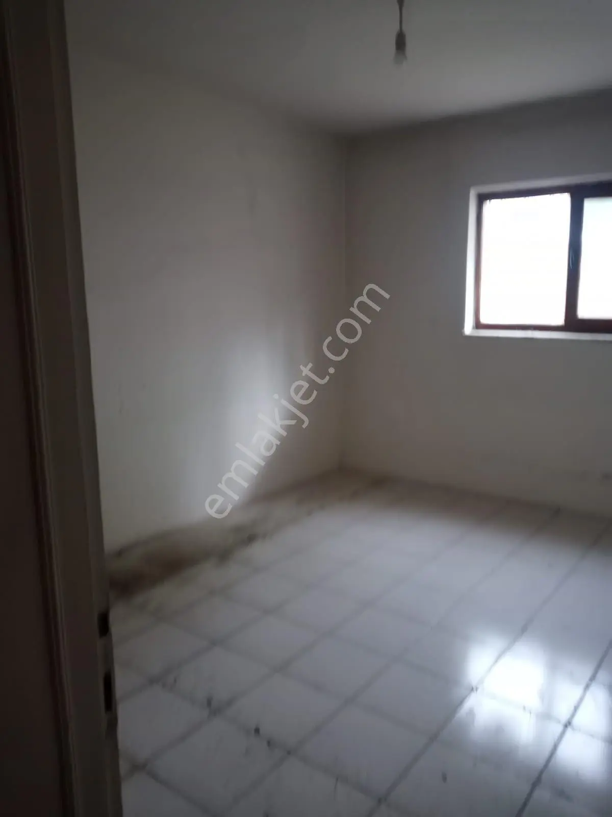 Çorum Pehlivan Emlaktan Cumhuriyet Lisesi Civarı Kiralık 3+1 Giriş Kat - Görsel 3