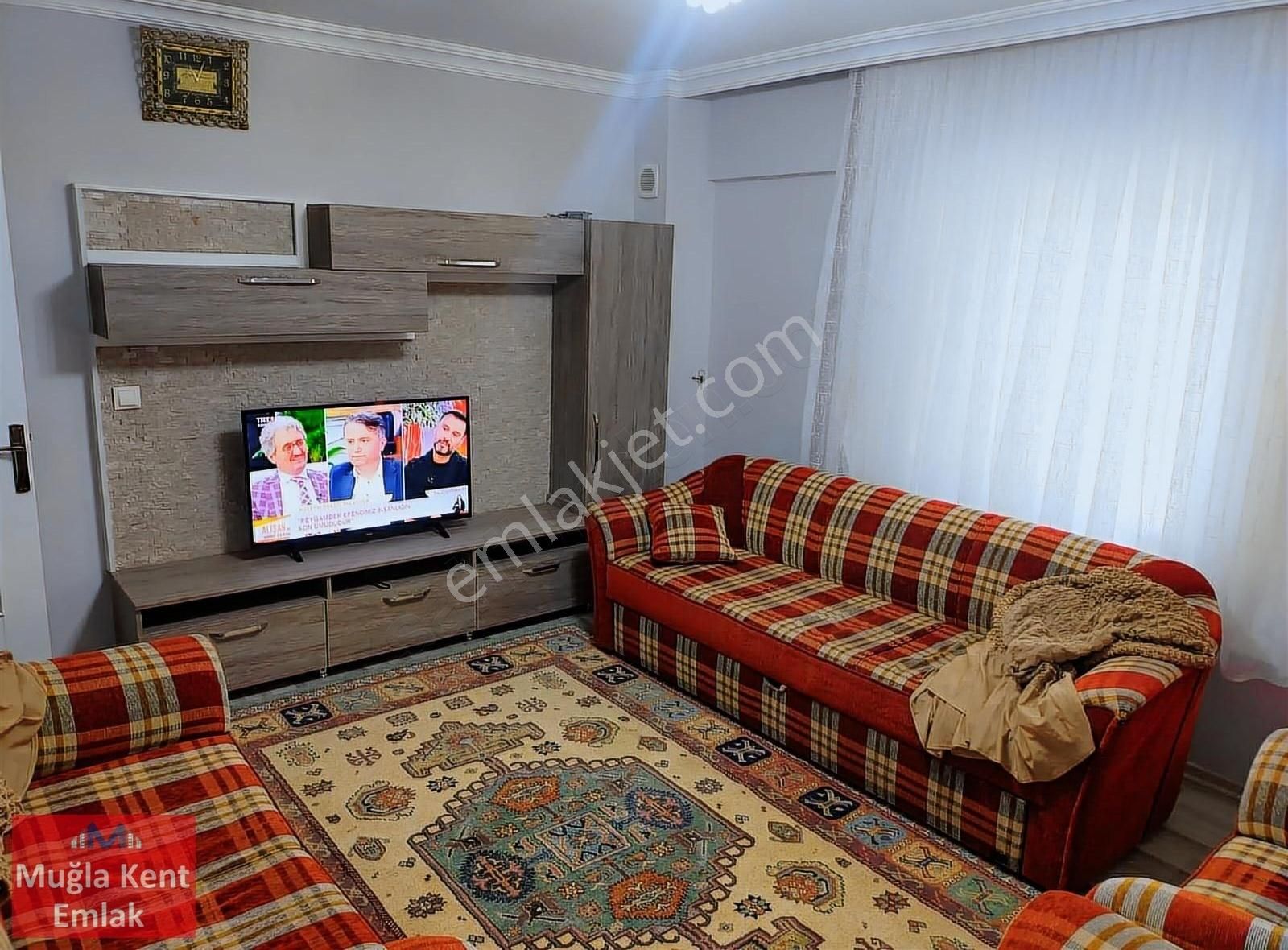 Muğla Yatağan Cumhuriyet Mahallesinde Eşyalı 3+1 Kiralık Daire