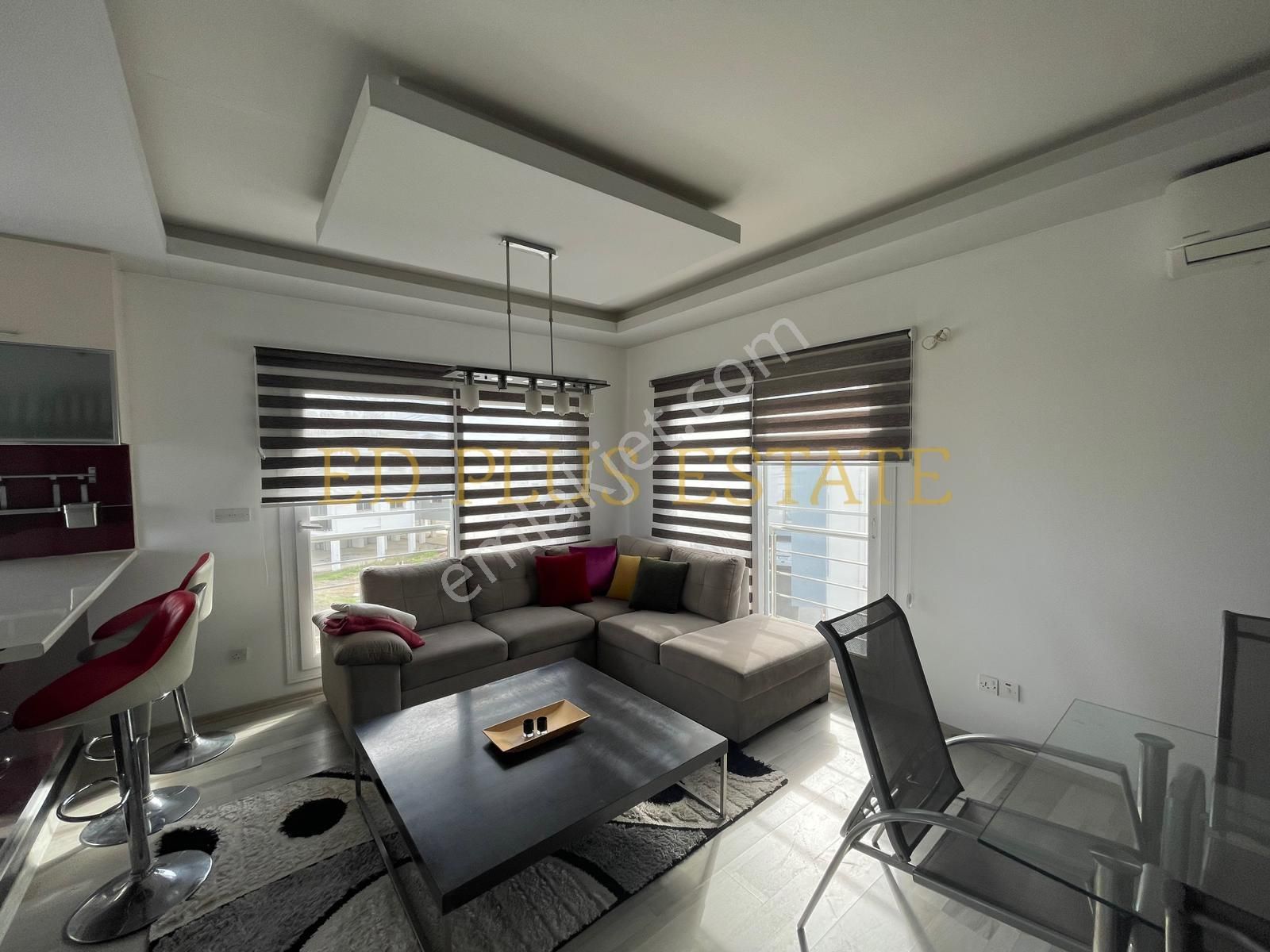 Lefkoşa Gönyeli'de Şömineli Barbekülü Full Eşyalı Kiralık 2+1 Lüks Daire