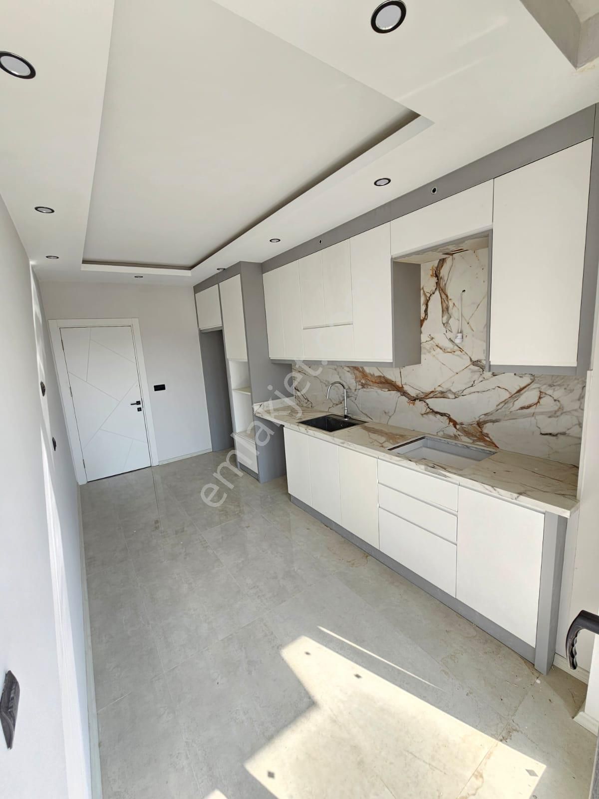 Denizli Hallaçlar Da 3+1 160 M2 Merkezi Konumda Satılık Daire